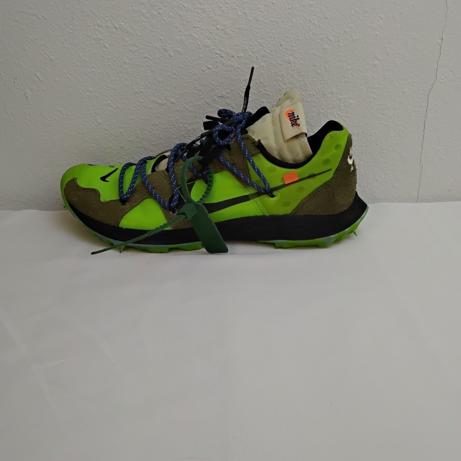 Nike Nike Zoom Kiger 5 Off-White Sneakers Men's 12.5 Green Size US 12.5 / EU 45-46 - 4 Thumbnail