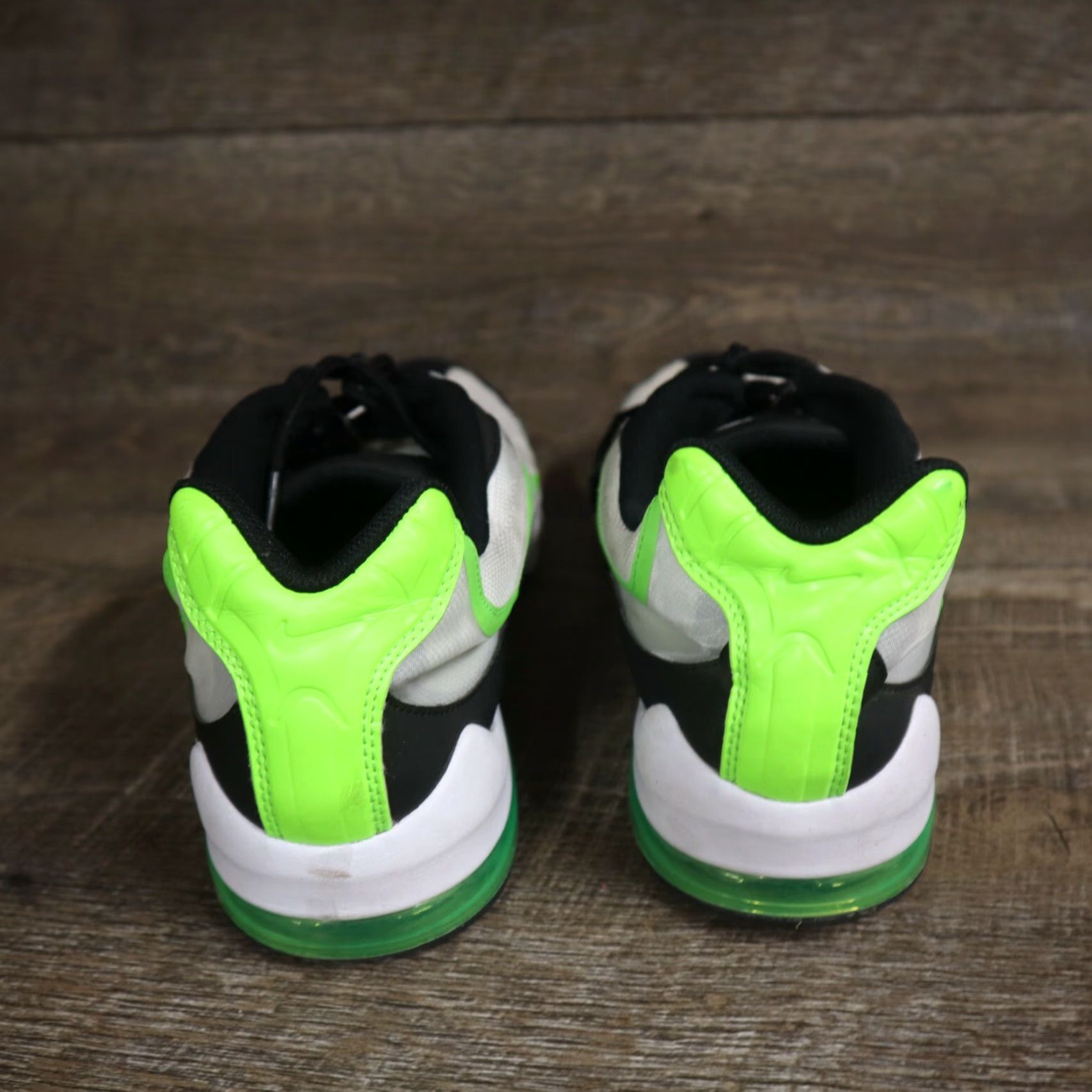 Nike Nike Air Max VG-R CK7583-107 White/Black-Photon Dust Men’s Size 12 Sneakers Athletic Shoes Nike Air Max VG-R CK7583-107 12 Mens White Black Size US 13 / EU 46 - 4 Thumbnail