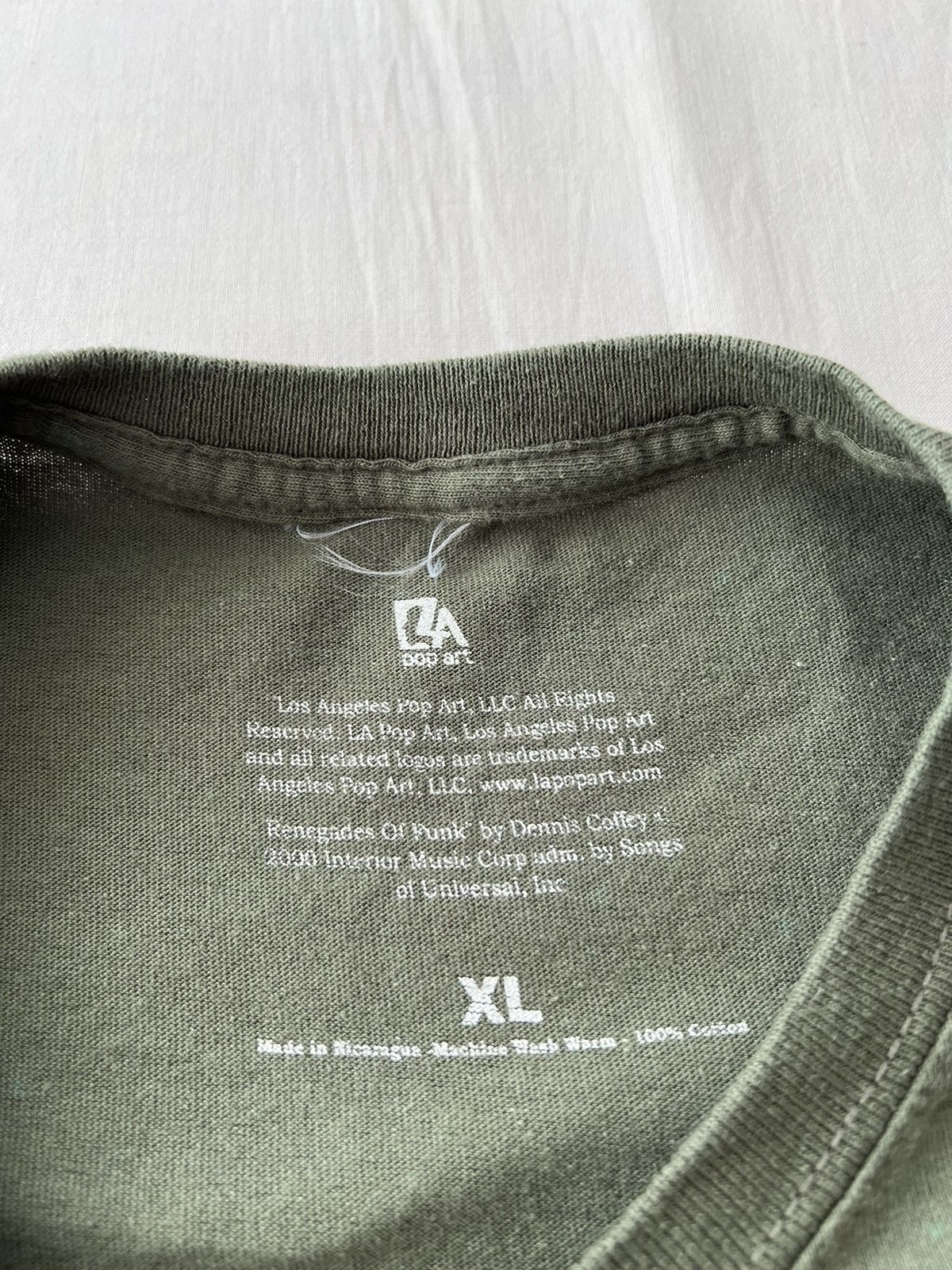 Band Tees Vintage 2010s Rage Against the Machine Groove Sucker Tshirt Size US XL / EU 56 / 4 - 11 Thumbnail