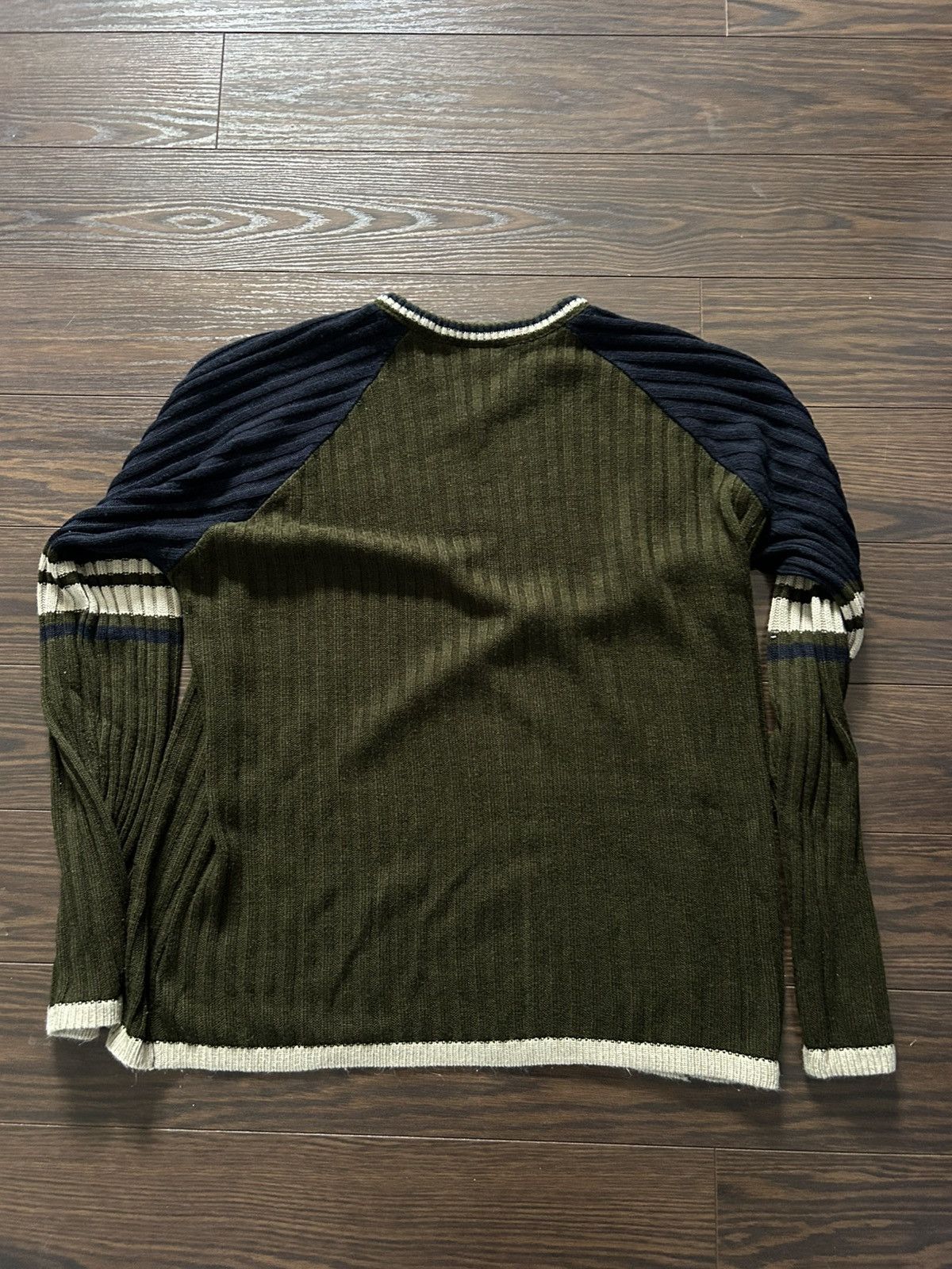 Levi's Vintage Levi’s Red Tab Ribbed V-Neck Sweater Green Large Size US L / EU 52-54 / 3 - 5 Thumbnail