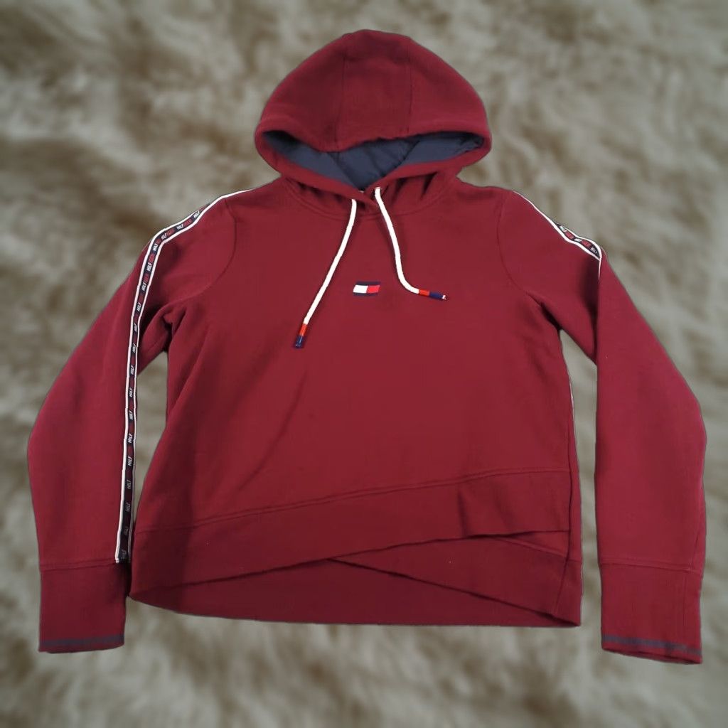 Tommy Hilfiger Tommy Hilfiger Womens Sweater Medium Red Pullover Hoodie Size M / US 6-8 / IT 42-44 - 1 Thumbnail