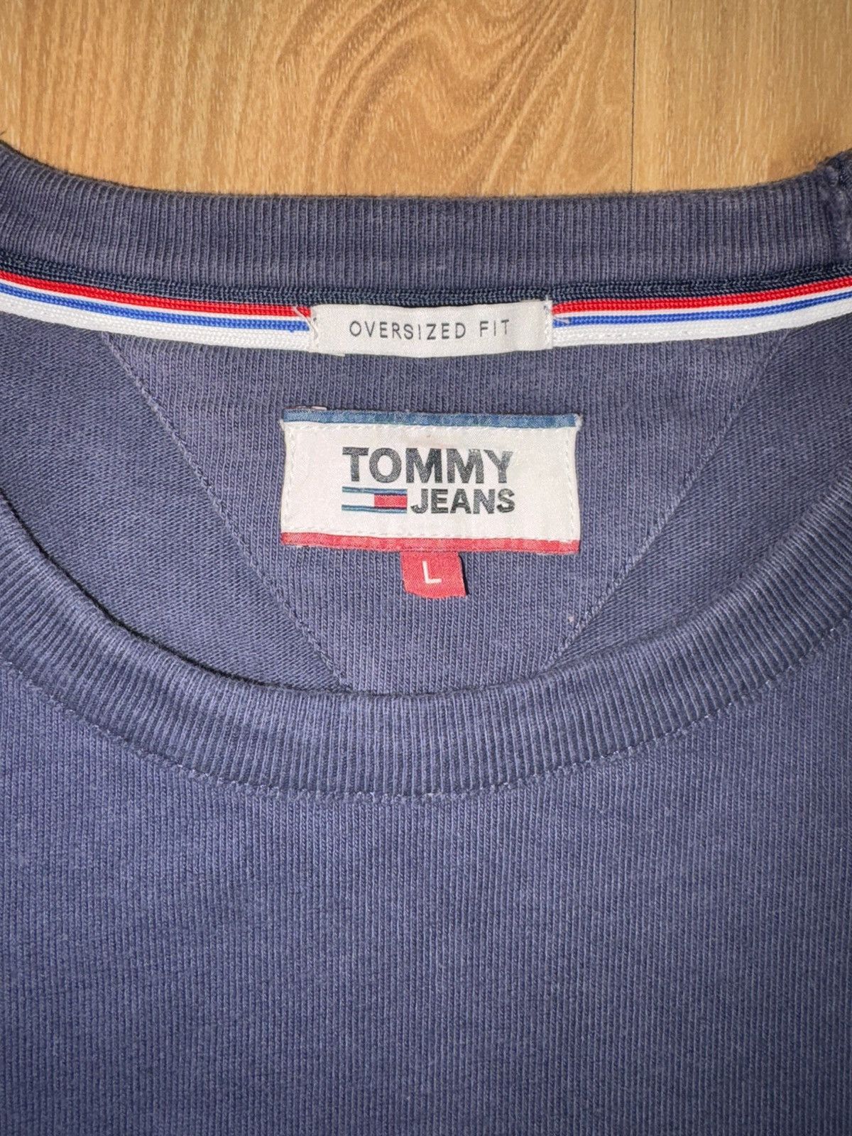 Tommy Jeans Tommy Jeans 2018 Center Graphic Mock-Layer Ringer Tee Size L Size US L / EU 52-54 / 3 - 3 Thumbnail