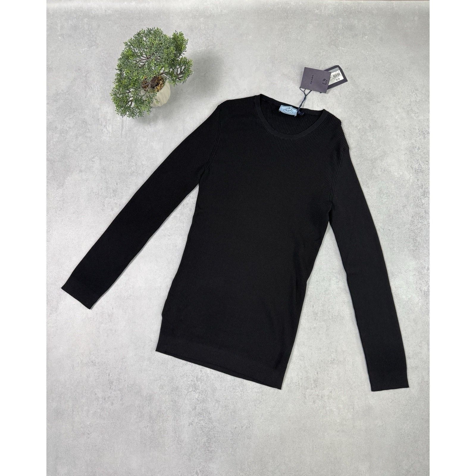 Prada NWT Prada Black Sweater Size 54 (cn180/92A) Black Women Size XL / US 12-14 / IT 48-50 - 1 Thumbnail