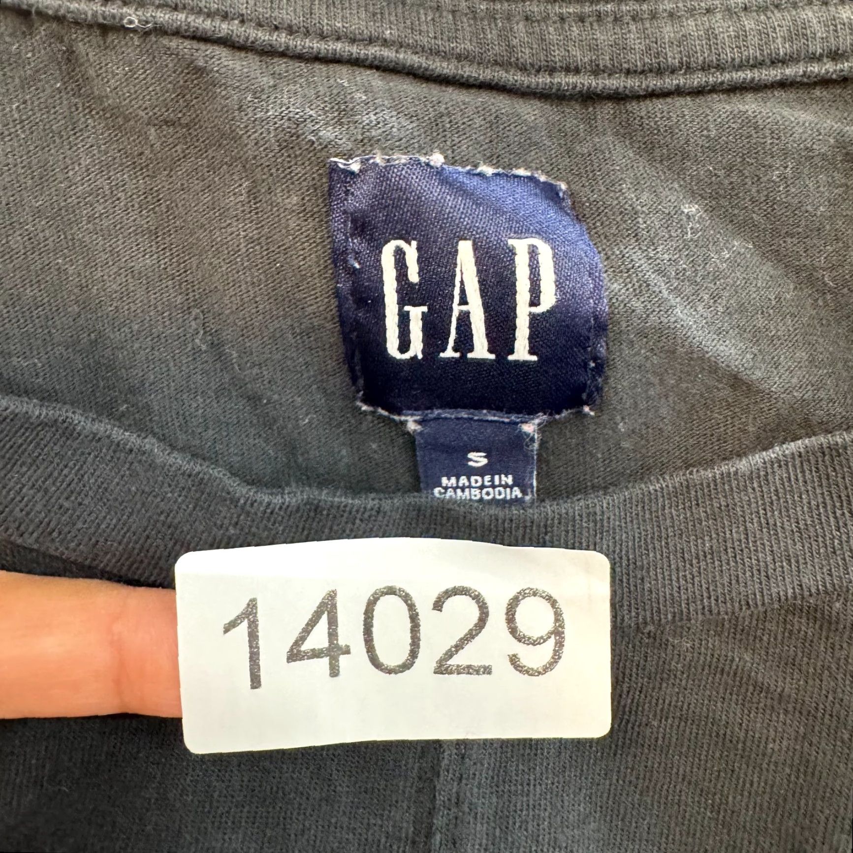 Gap Gap Muscle Tank Top Small Womens Black Ruched Tie Sleeveless Casual Minimalist Tank Shirt S Womens Black Tank Top Size S / US 4 / IT 40 - 8 Thumbnail