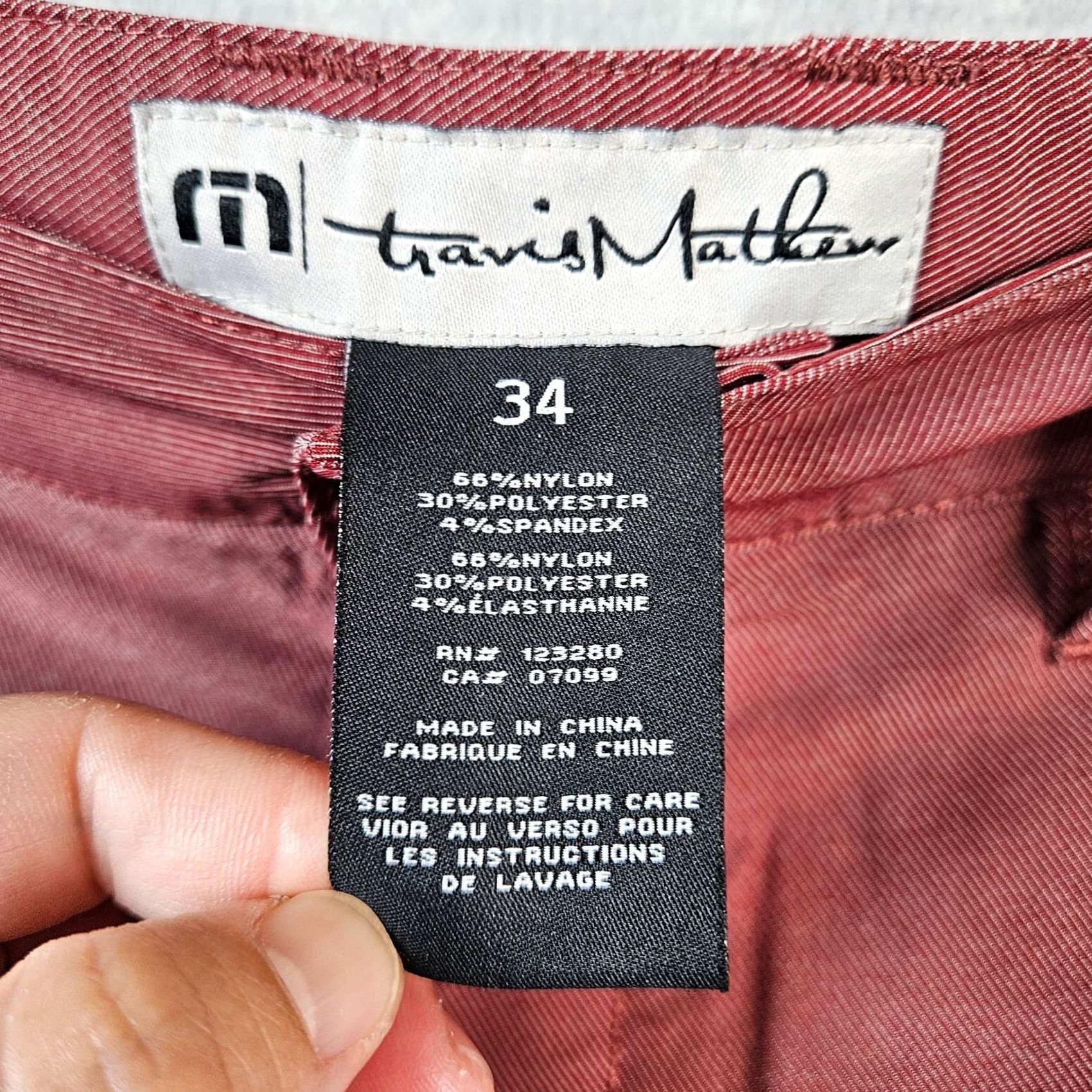 TravisMathew Travis Mathew Men's Red Clay Pockets Casual Shorts Size 34 Size US 34 / EU 50 - 5 Thumbnail