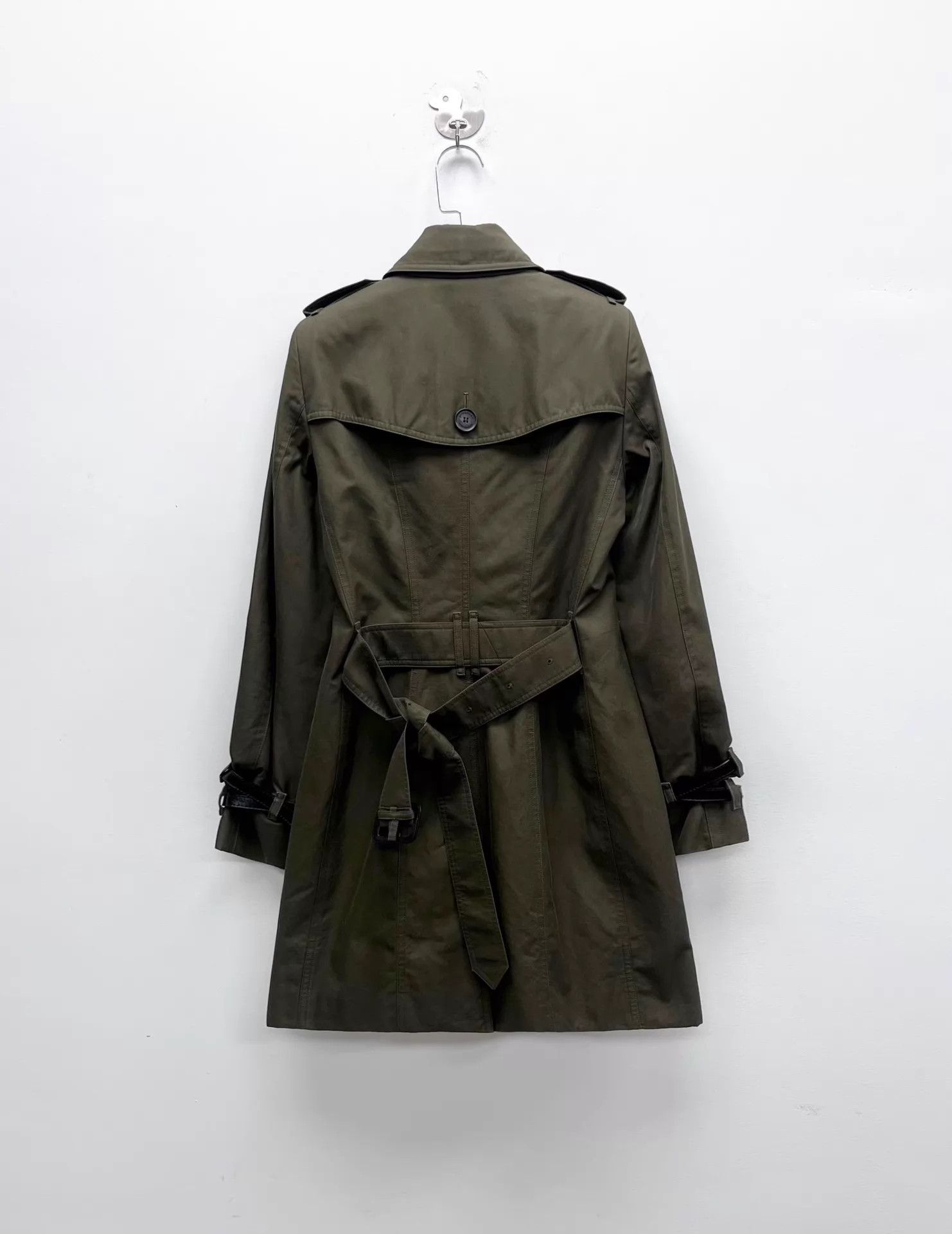 Burberry Burberry rare olive green trench coat UK4 unisex new Size XS / US 0-2 / IT 36-38 - 2 Thumbnail