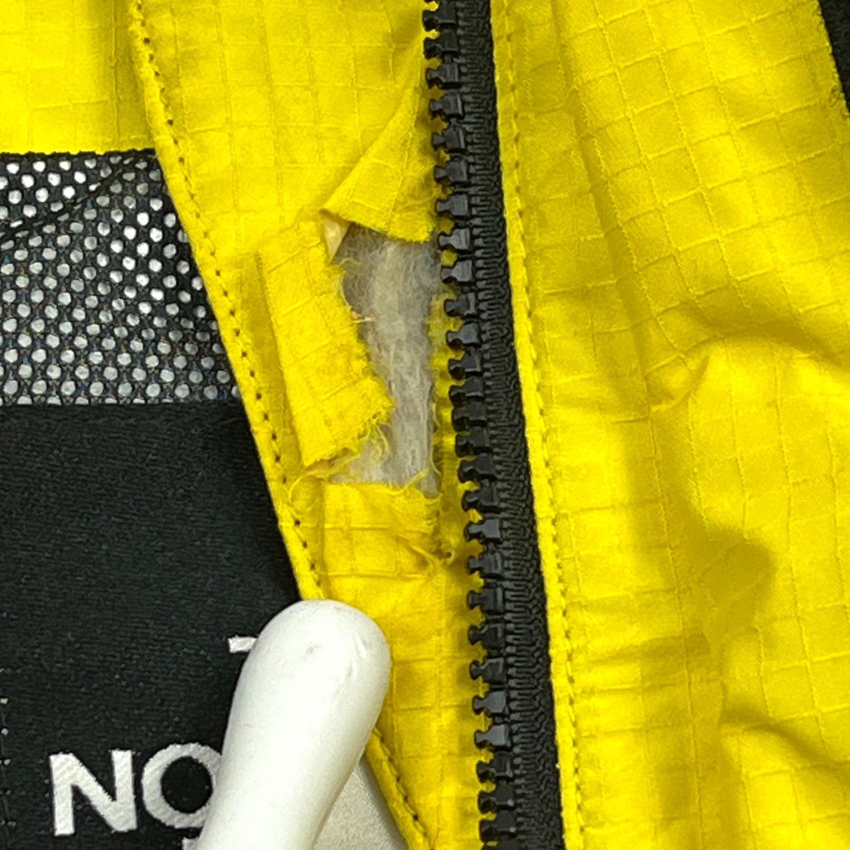 The North Face VTG The North Face Gore-Tex Pro Search & Rescue Jacket Men's L Yellow Hooded Size US L / EU 52-54 / 3 - 7 Thumbnail