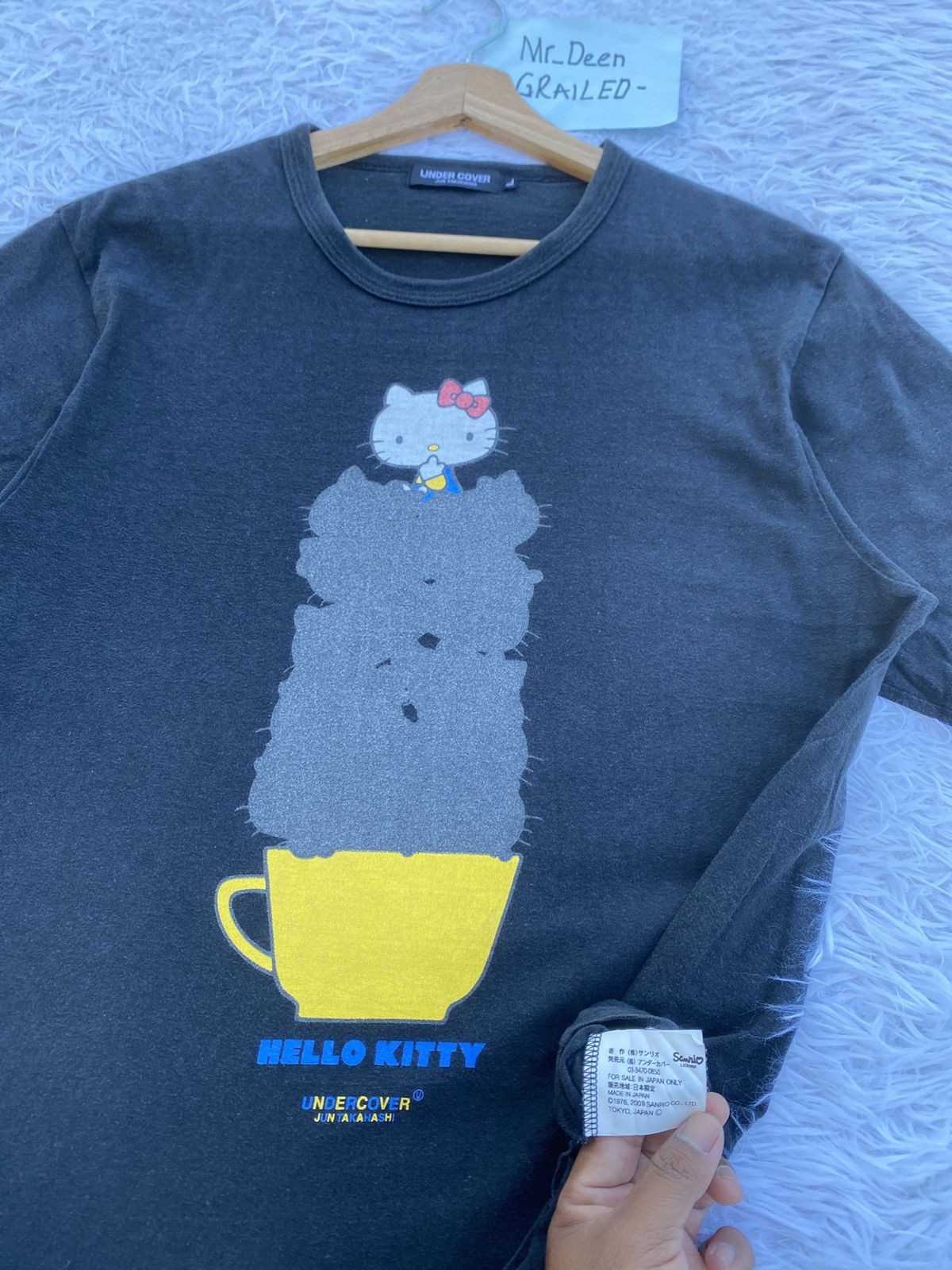 Undercover Rare Undercover by Jun Takahashi x Hello Kitty Black Tshirt Size US M / EU 48-50 / 2 - 15 Thumbnail