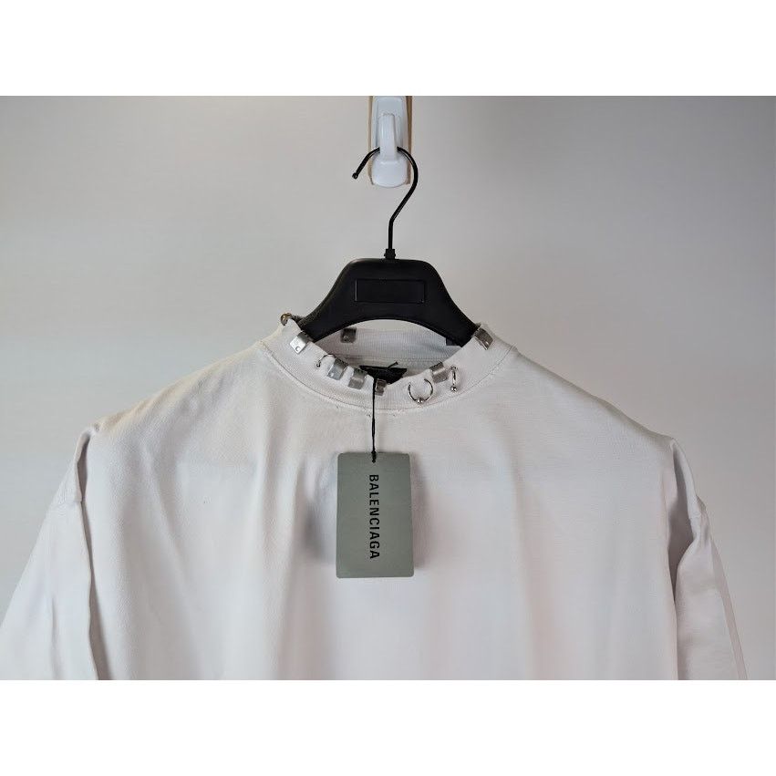 Balenciaga o1rshd1 Vintage Jersey Pierced Oversized T-Shirt in White Size US M / EU 48-50 / 2 - 3 Thumbnail