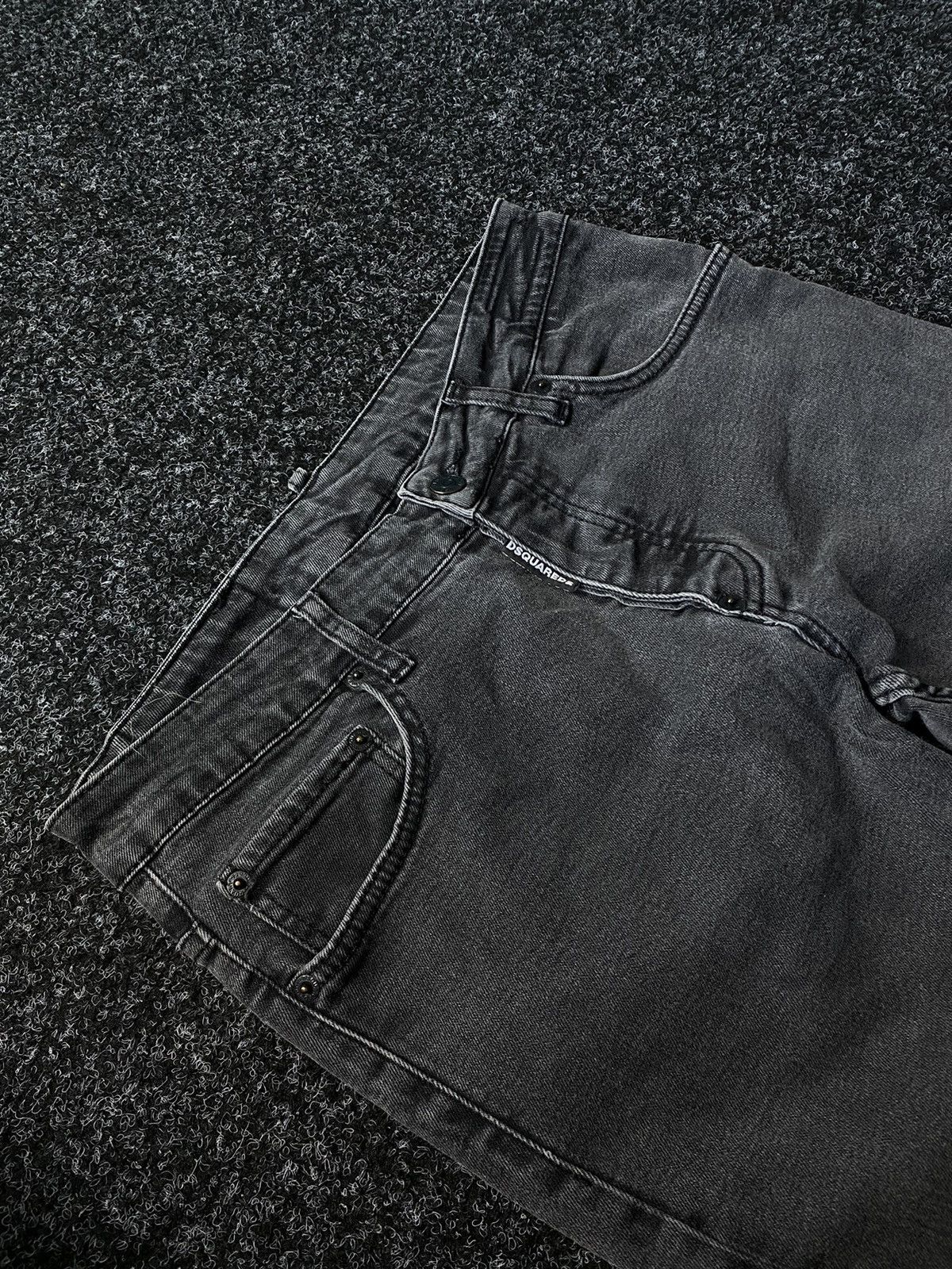 Dsquared2 Dsquared2 Distressed Denim pants Jeans Made In Italy 🇮🇹 Size US 31 - 6 Thumbnail