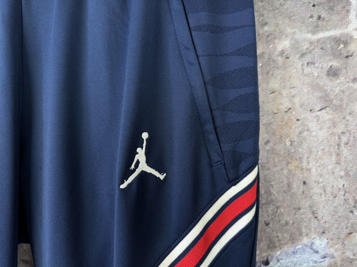 Jordan Brand PSG x Jordan Track Pants Paris Saint-Germain Football Soccer Size US 30 / EU 46 - 7 Thumbnail