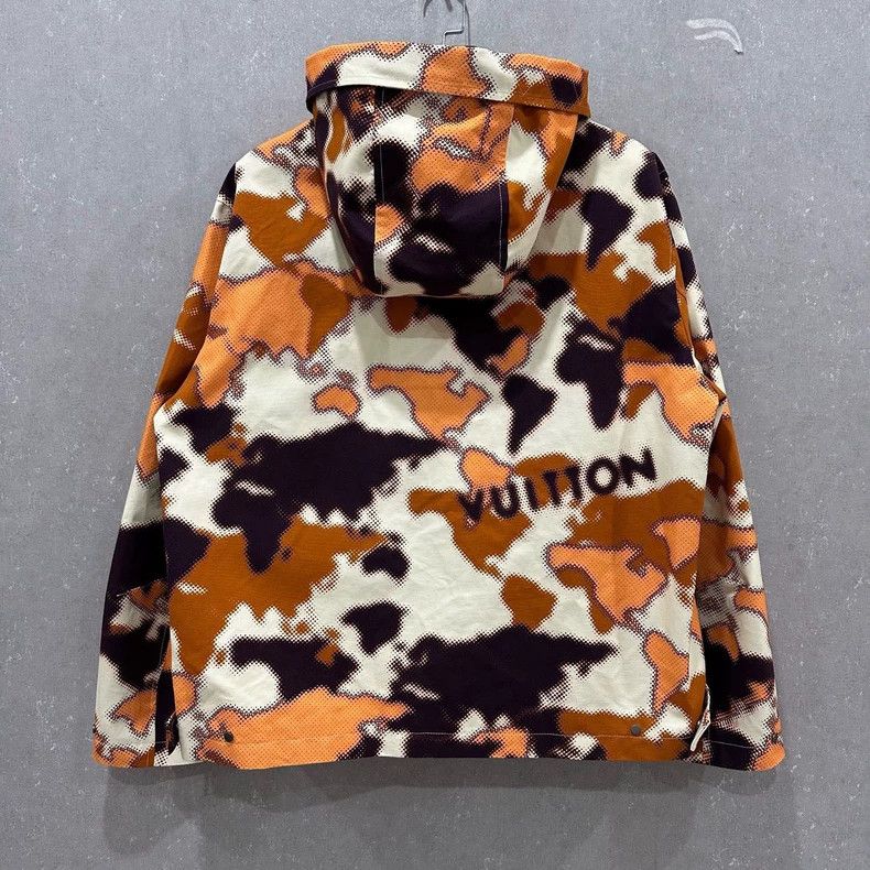 Louis Vuitton Louis Vuitton Map-printed assault jacket Size US S / EU 44-46 / 1 - 2 Thumbnail