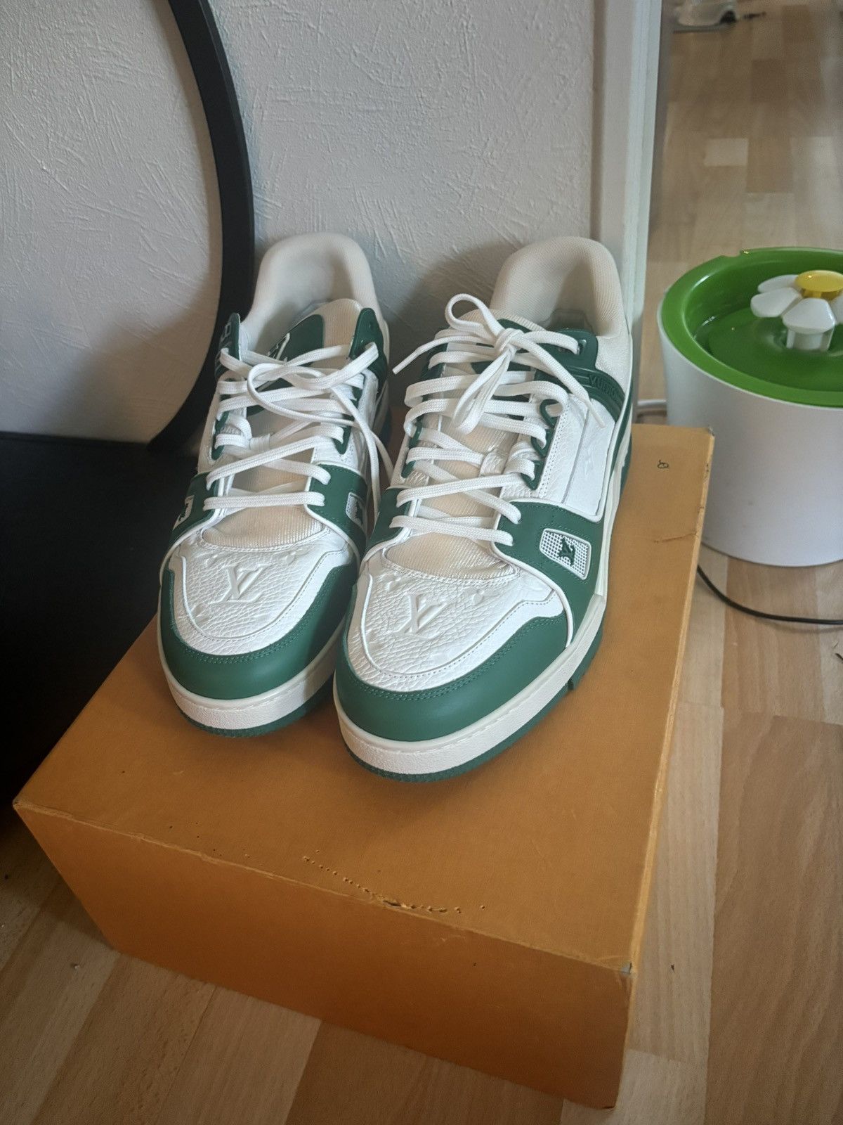 Louis Vuitton Louis Vuitton Trainer Green Monogram Denim White Size US 10 / EU 43 - 3 Thumbnail