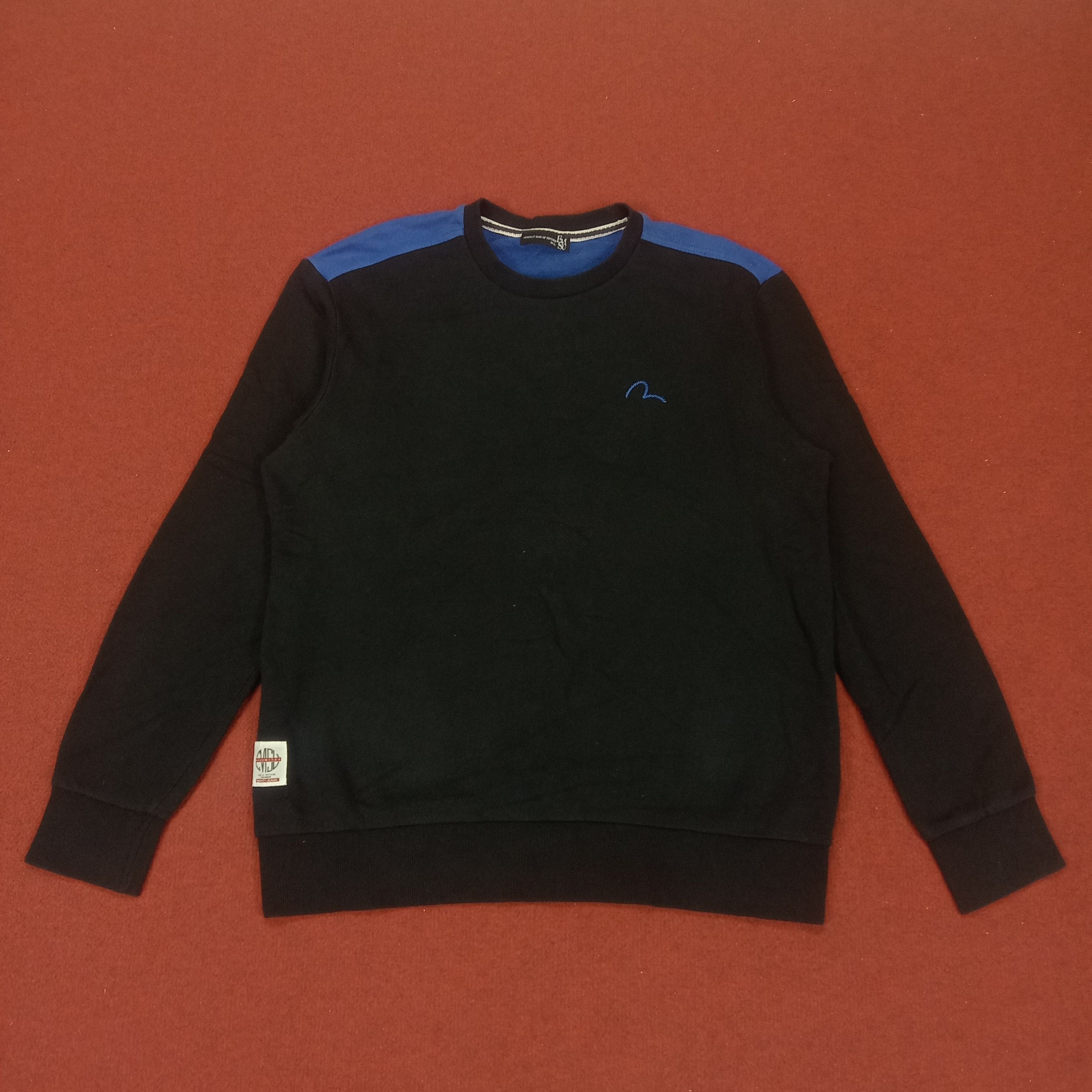 image of Vintage Evisu Streetwear Small Logo Design Sweatshirt in Black, Men's (Size Medium)