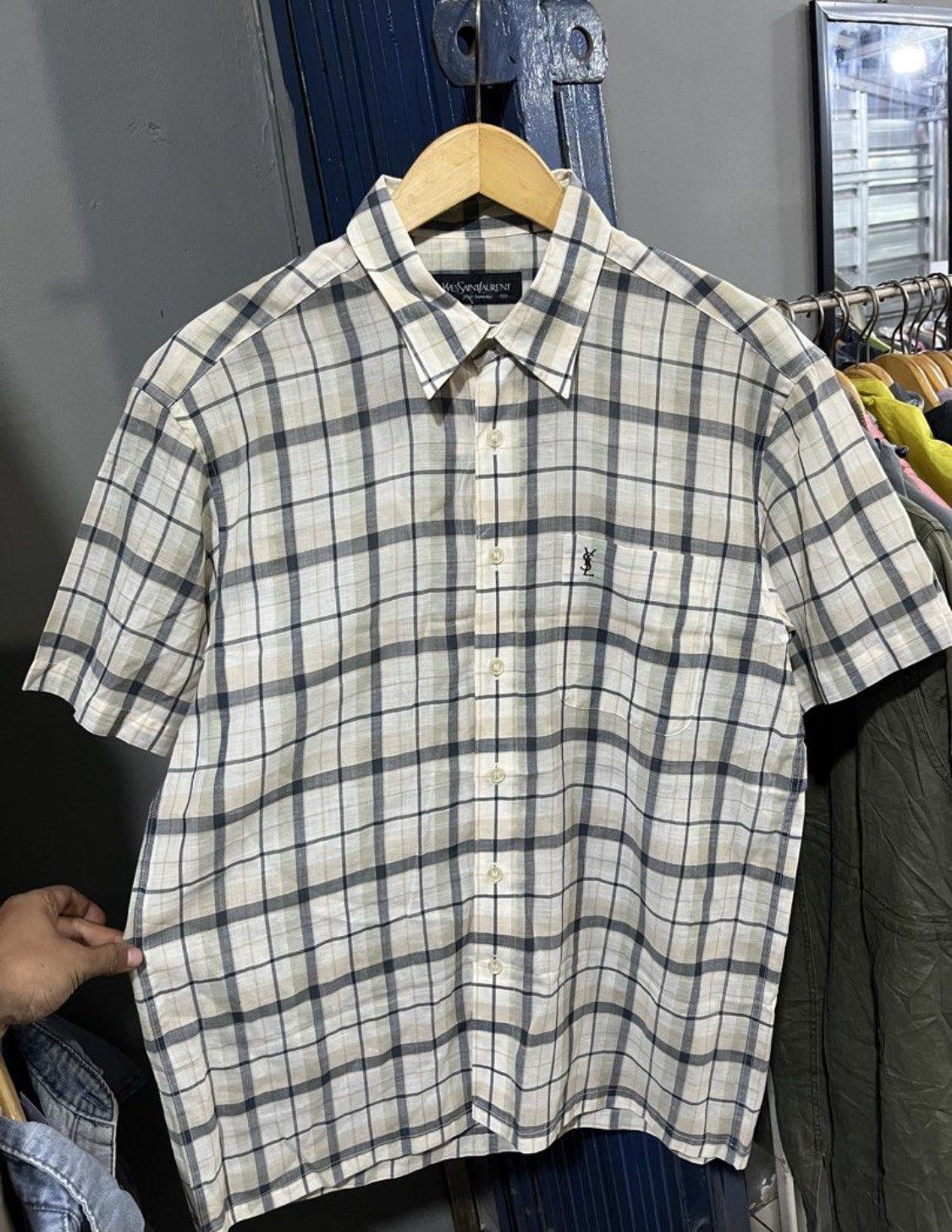 Yves Saint Laurent Vintage Yves Saint Laurent Shirt Short Sleeve Button Up Size US L / EU 52-54 / 3 - 2 Thumbnail