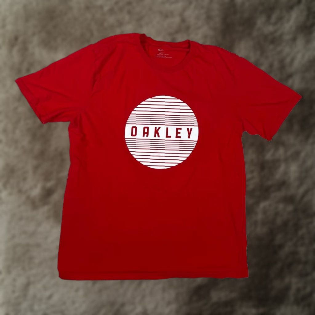 Oakley Oakley T-Shirt Mens Size XL Red Circle Spell Out Graphic Short Sleeve Crew Neck Flag 90s Vintage N/A Size US XL / EU 56 / 4 - 1 Thumbnail