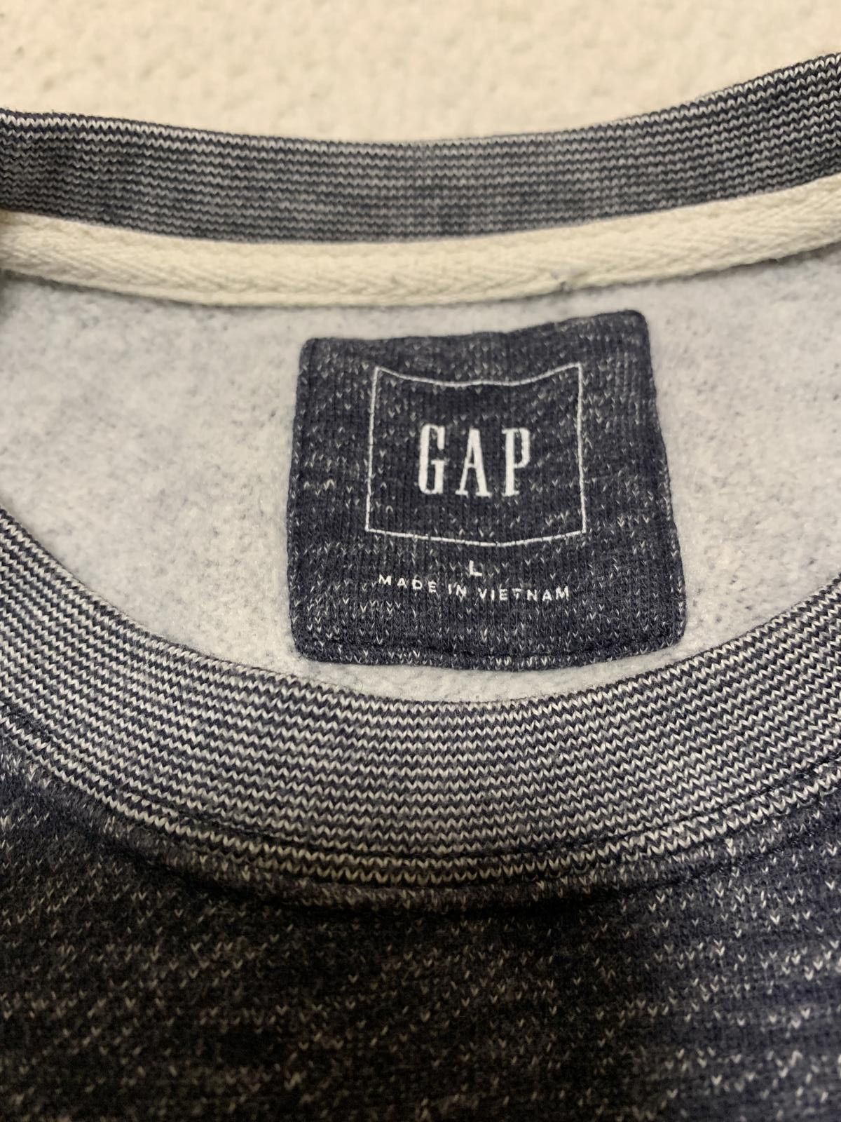 Gap GAP Men's Size Large Dark & Light Gray Crew Neck Sweatshirt Size US L / EU 52-54 / 3 - 3 Thumbnail