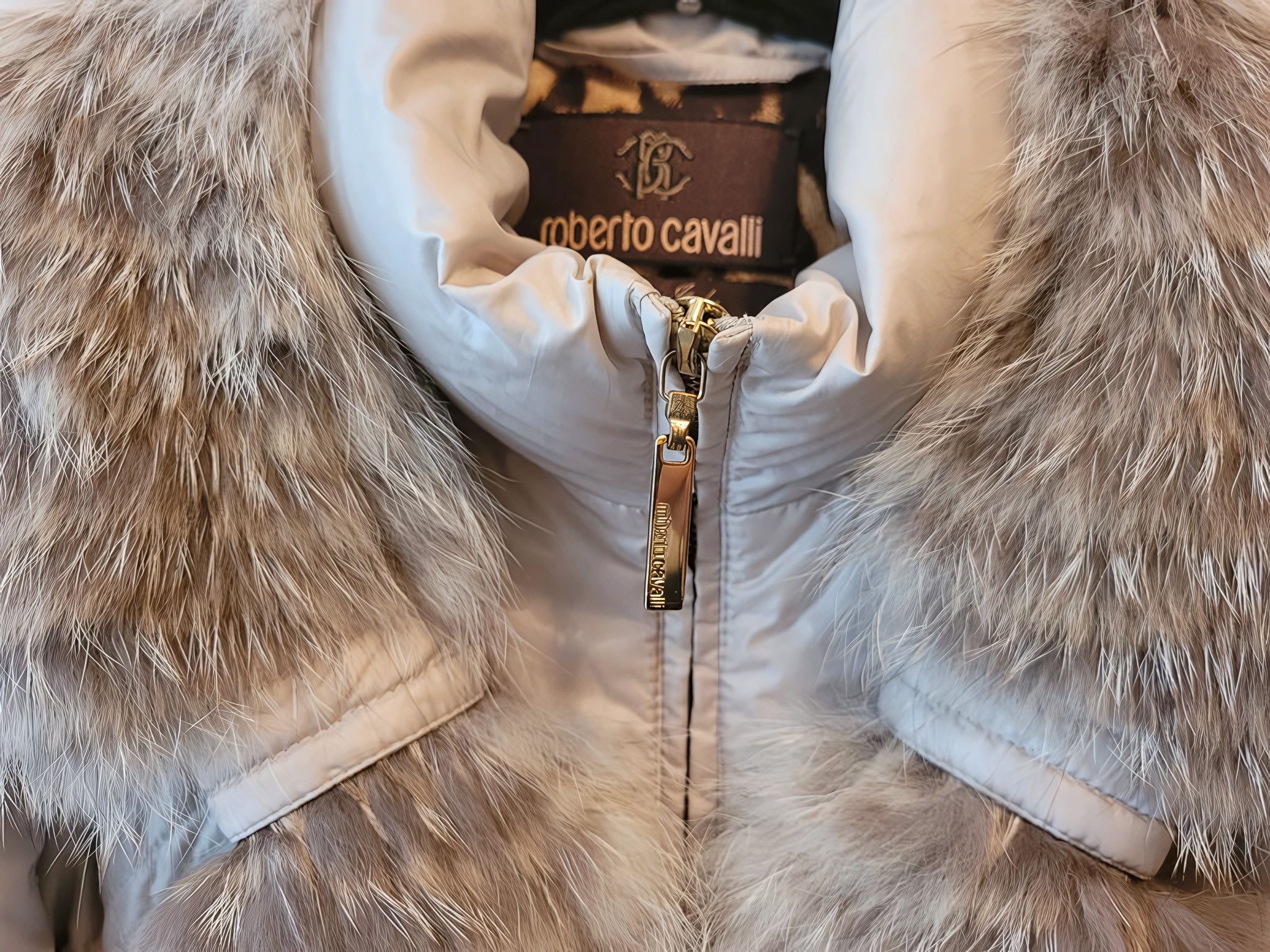 Roberto Cavalli FOX FUR GOOSE DOWN JACKET Size M / US 6-8 / IT 42-44 - 3 Thumbnail