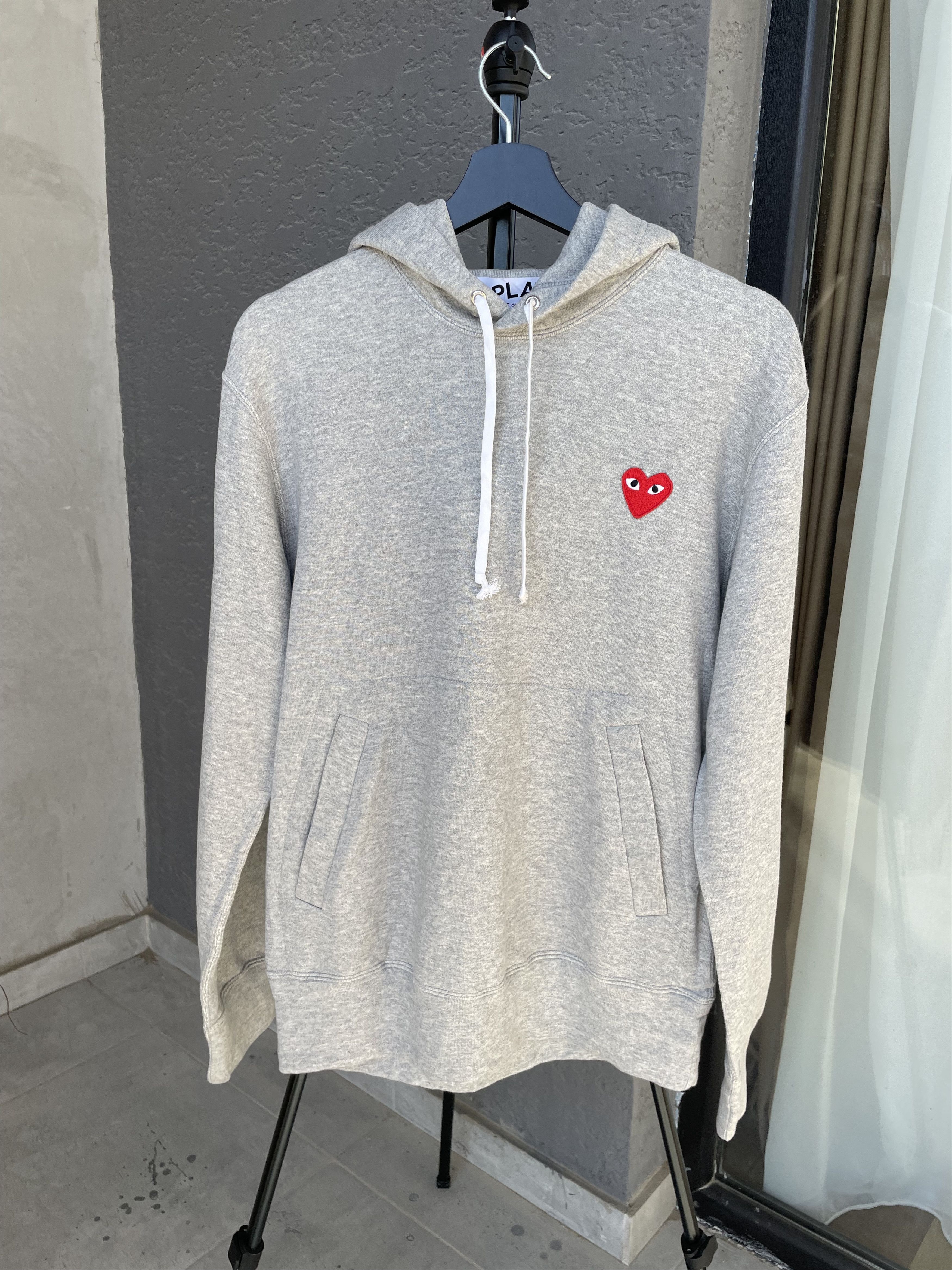 Comme des Garcons × Comme des Garcons PLAY × Comme des Garcons SHIRT COMME DES GARCONS PLAY HOODIE SWEATER SWEATSHIRT Size US M / EU 48-50 / 2 - 1 Thumbnail