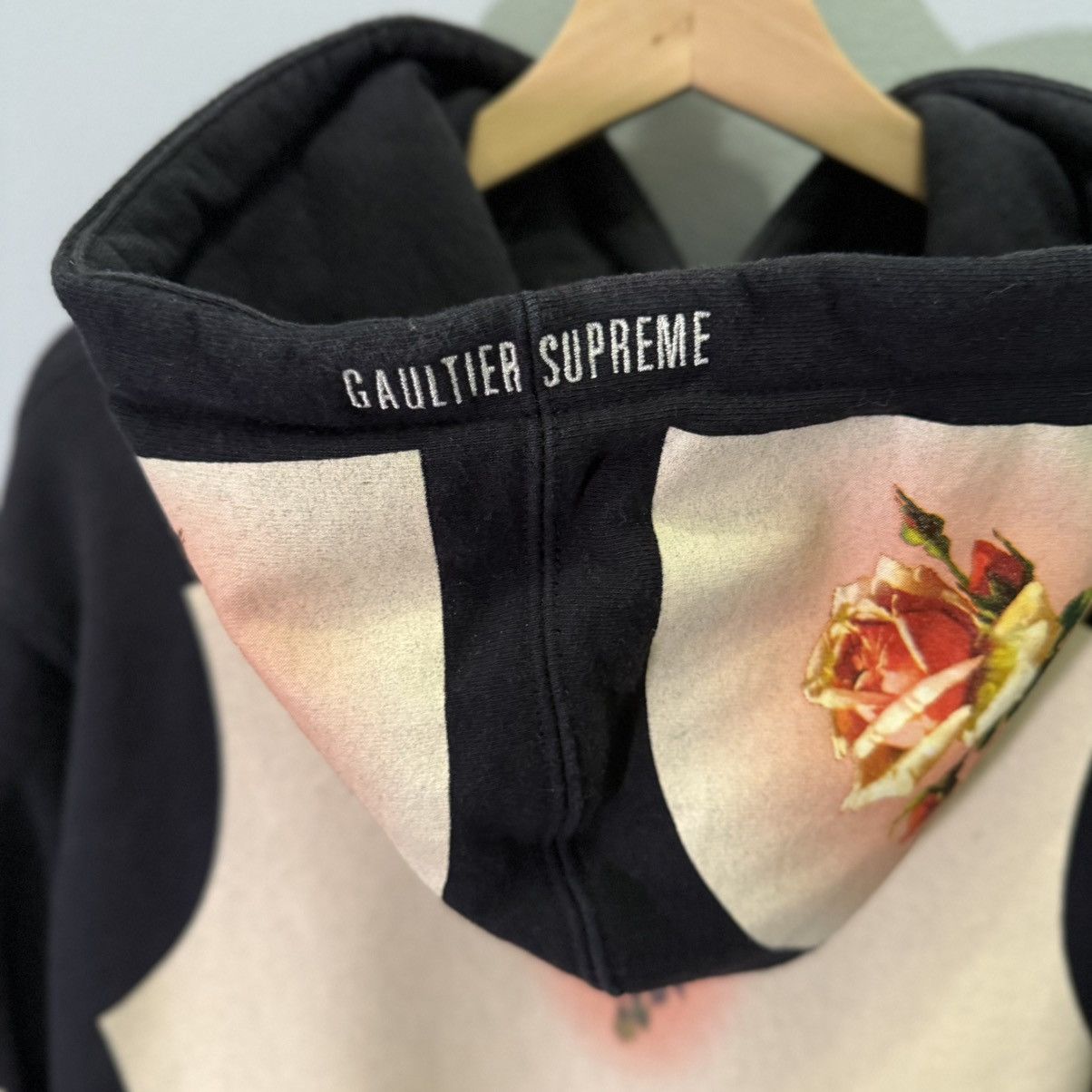 Jean Paul Gaultier × Supreme Supreme Jean Paul Gaultier Floral Print Hoodie SS19 Medium Size US M / EU 48-50 / 2 - 3 Thumbnail