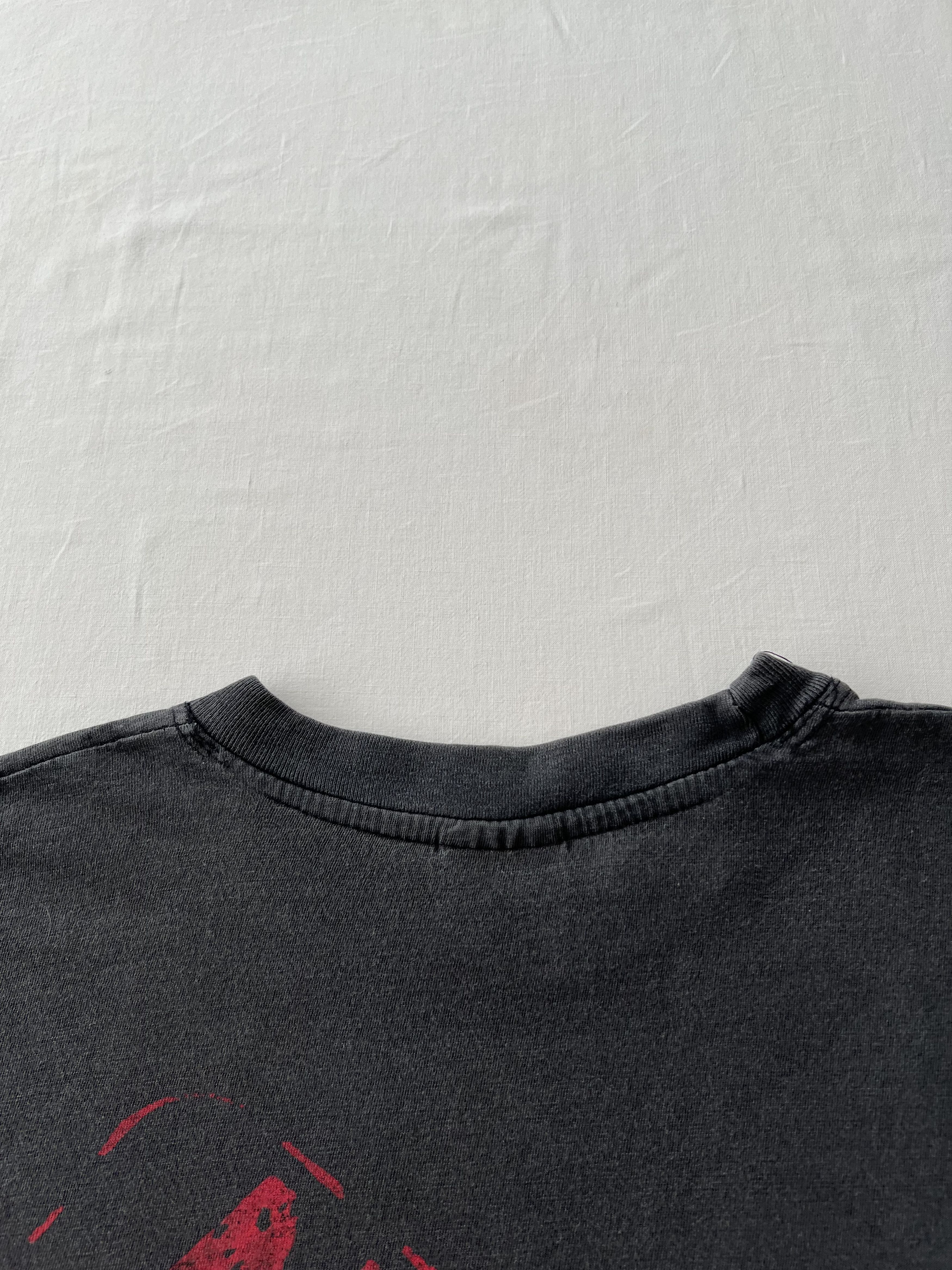 Band Tees Vintage 90s Iron Maiden England Faded Black T-shirt Size US M / EU 48-50 / 2 - 18 Thumbnail