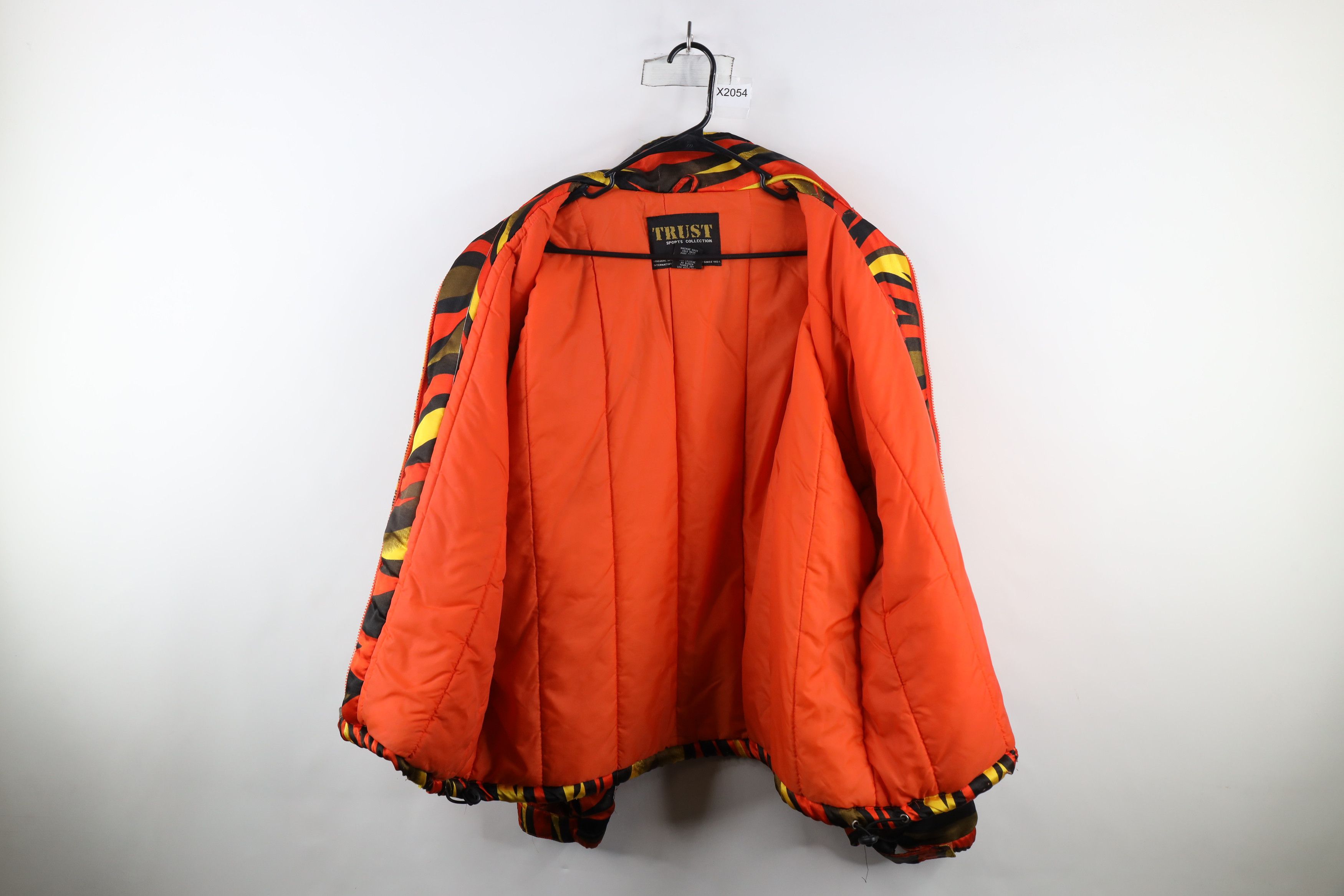 Vintage 90s Streetwear All Over Print Full Zip Puffer Jacket