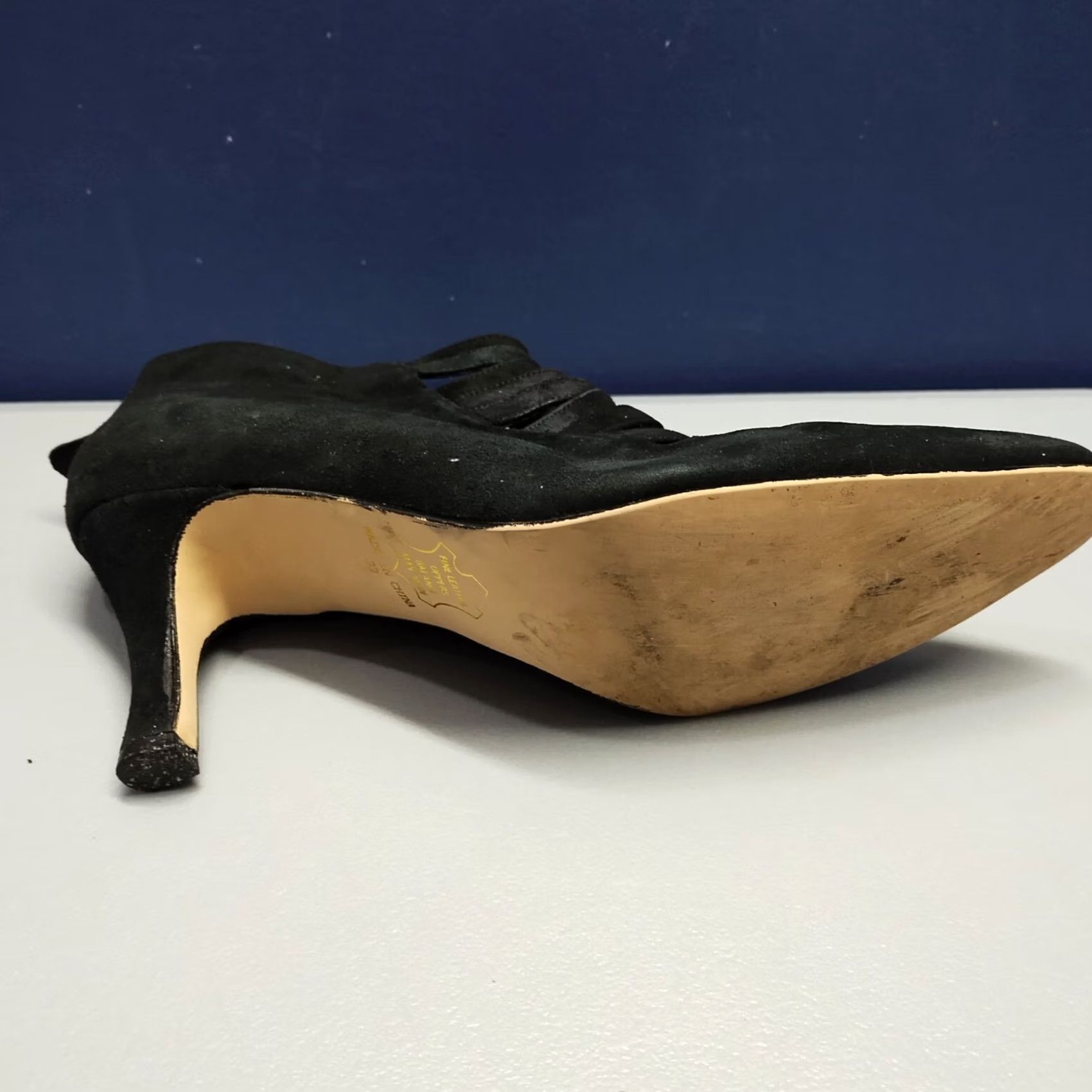 Vintage Jasmine Pump Heel Womens Size 7 Black Fine Leather Pointed Toe Back Zipper Size US 7 / IT 37 - 6 Thumbnail