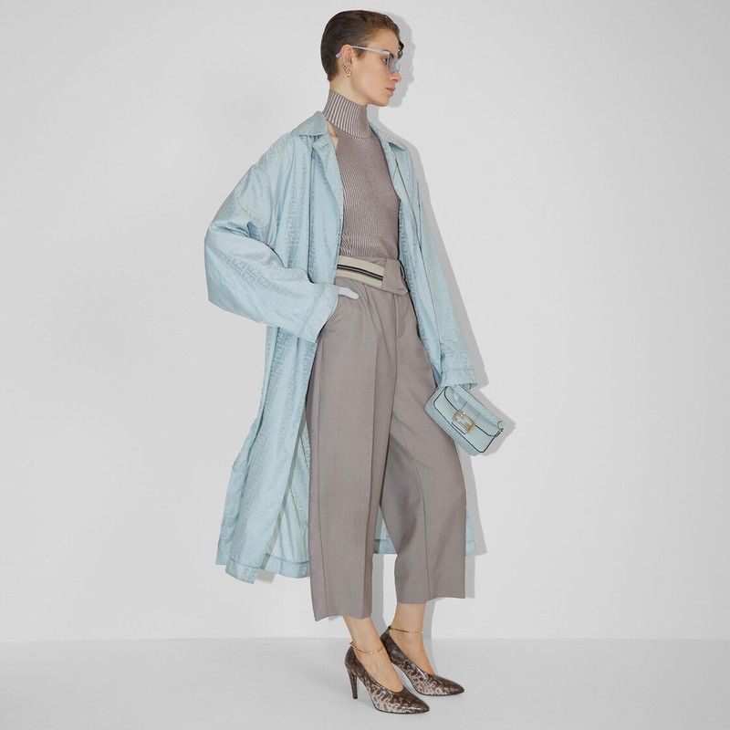 Fendi o1s1wg110326 Overcoat in Light Blue Size M / US 6-8 / IT 42-44 - 4 Thumbnail