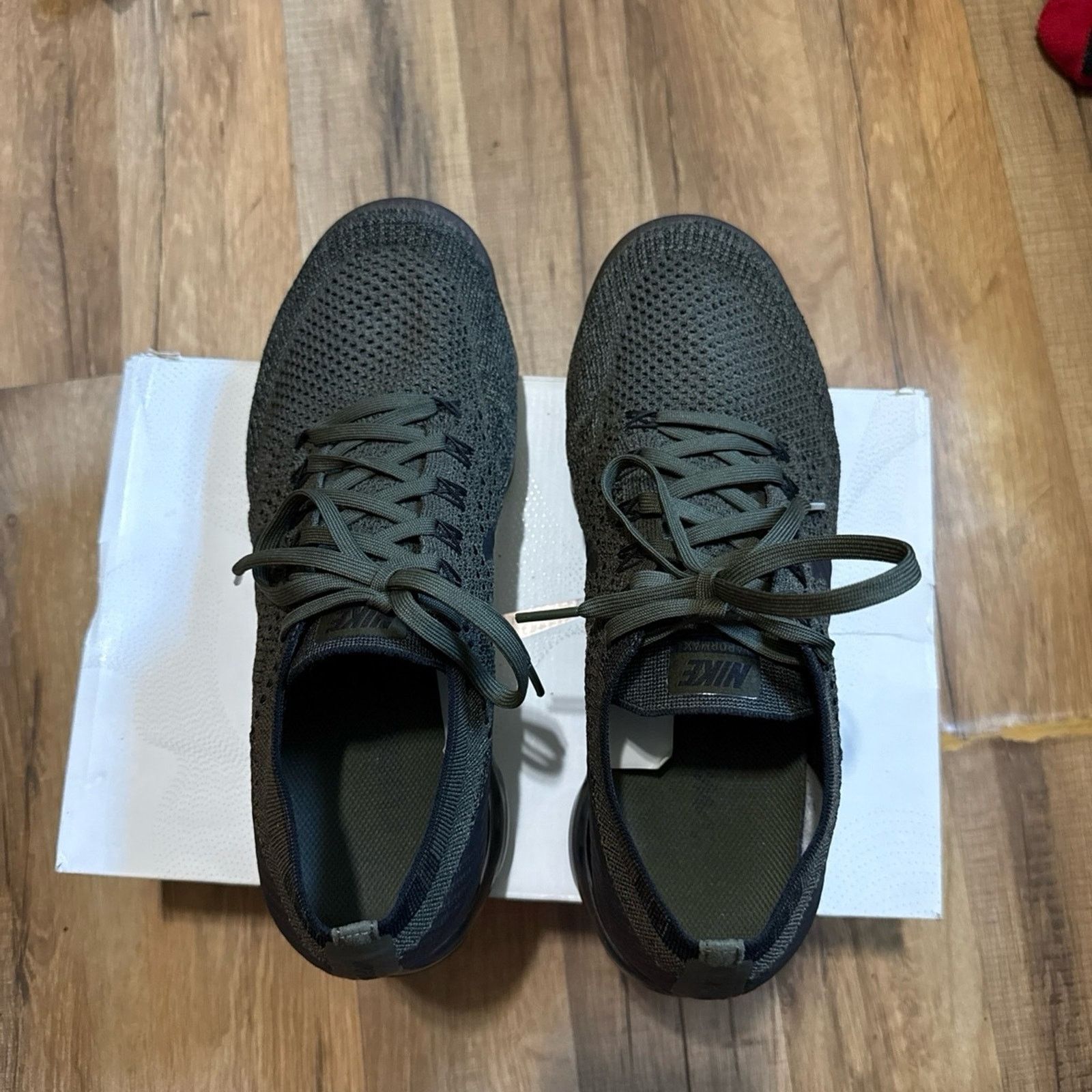 Nike 2017 Nike Air Vapormax Flyknit Cargo Khaki Size US 9.5 / EU 42-43 - 3 Thumbnail
