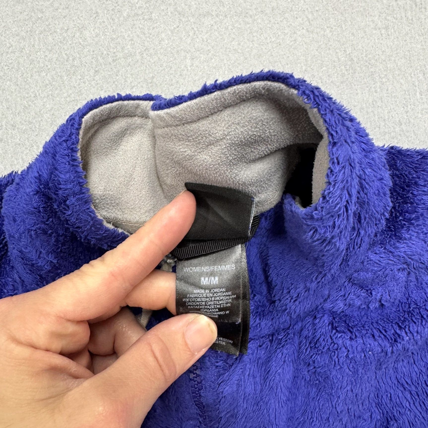The North Face The North Face Fleece Jacket Womens Medium Purple Full Zip Outdoor Size M / US 6-8 / IT 42-44 - 3 Thumbnail