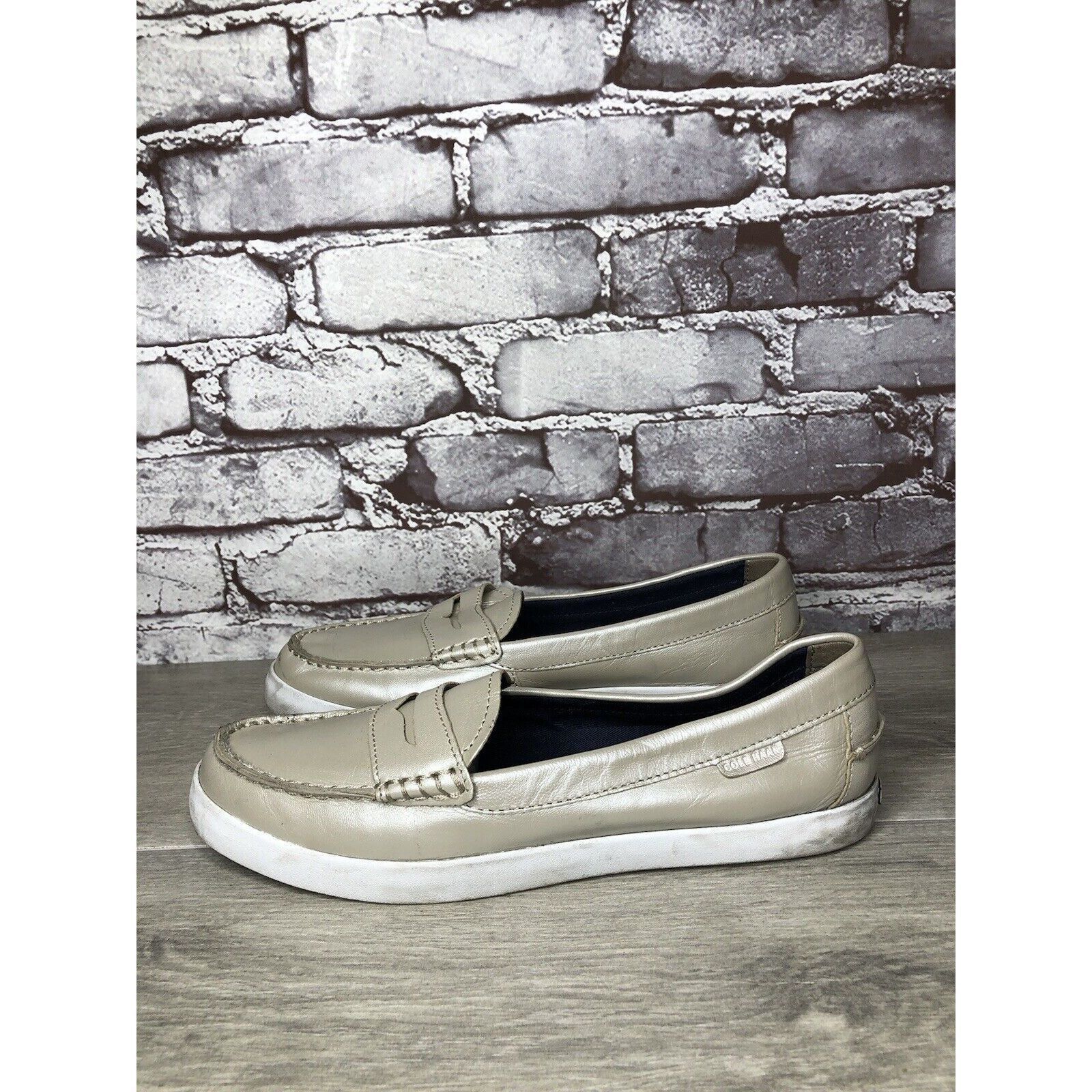 Cole Haan Cole Haan Silver Leather Penny Loafer Casual Slip On Shoes W Size US 9.5 / IT 39.5 - 15 Thumbnail