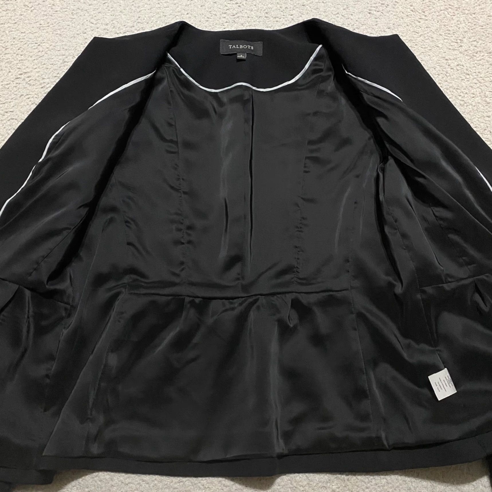 Talbots Talbots Blazer Woman Regular Size 2 Black Lined Short Jacket Pockets Classic Preppy Vintage: No Size XS / US 0-2 / IT 36-38 - 7 Thumbnail