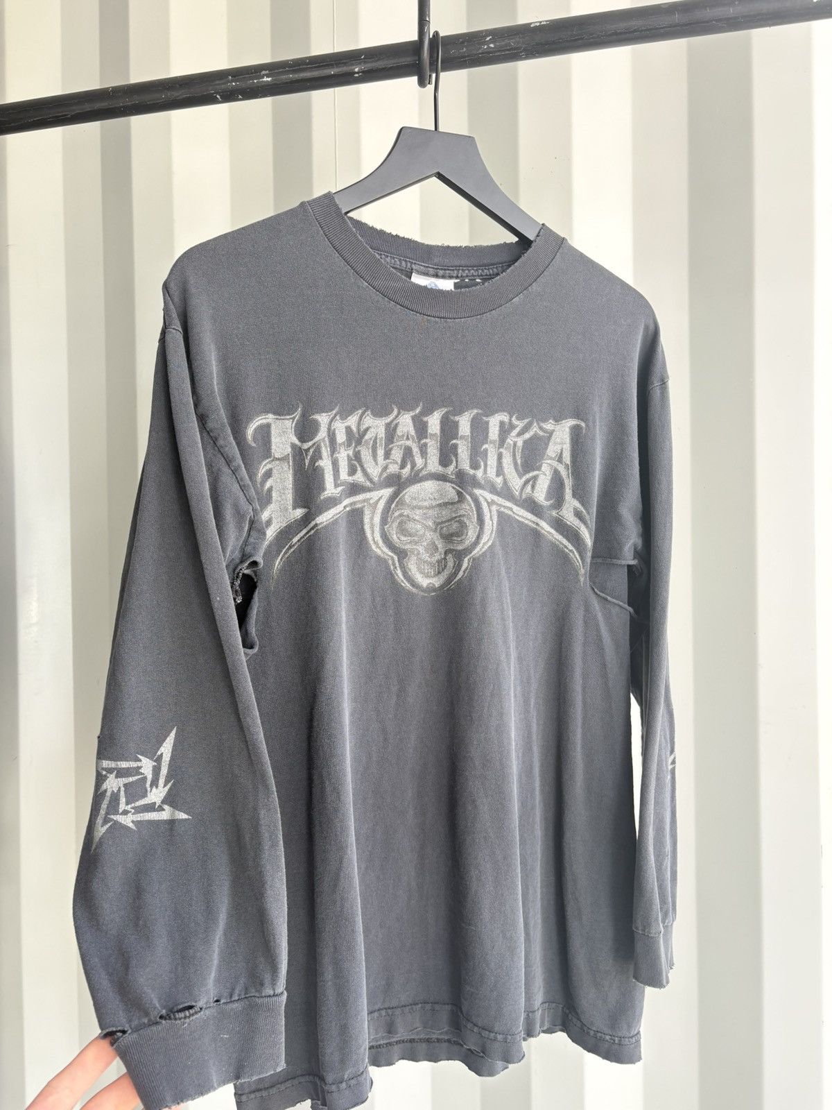 Band Tees Thrashed Metallica Sun Faded Distressed ERD GRUNGE WCC Size US L / EU 52-54 / 3 - 1 Thumbnail