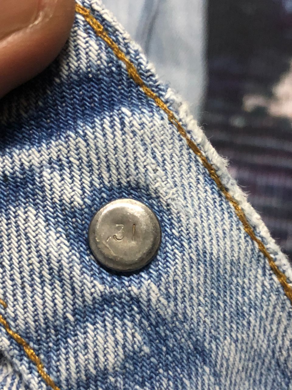 Levi's Vintage Levi's Button 31 Jeans Pants Distressed Faded Size US 31 - 18 Thumbnail