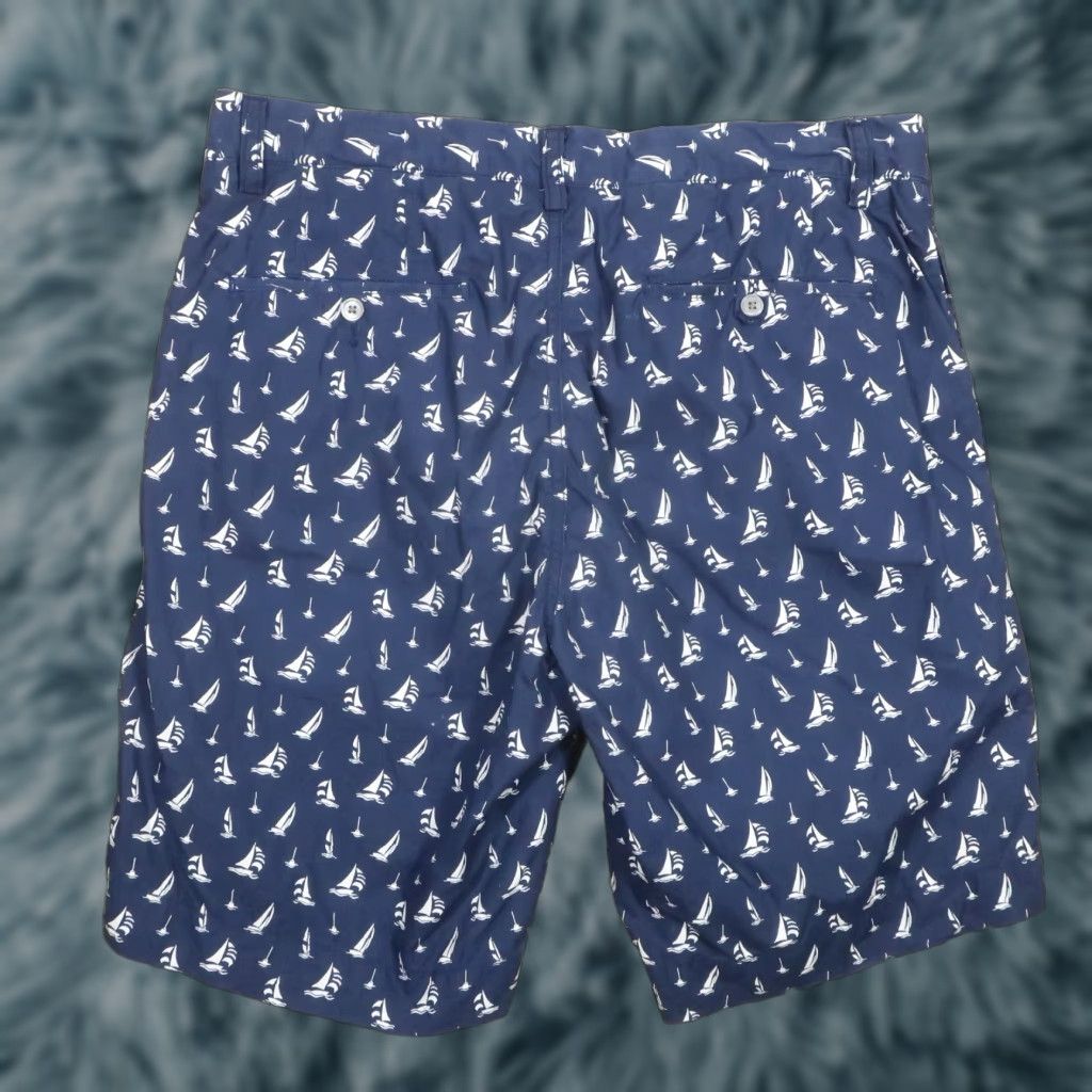 Polo Ralph Lauren VTG Polo Ralph Lauren Shorts Mens 34 Allover Embroidered Sailboats Nautical EUC Size US S / EU 44-46 / 1 - 1 Thumbnail