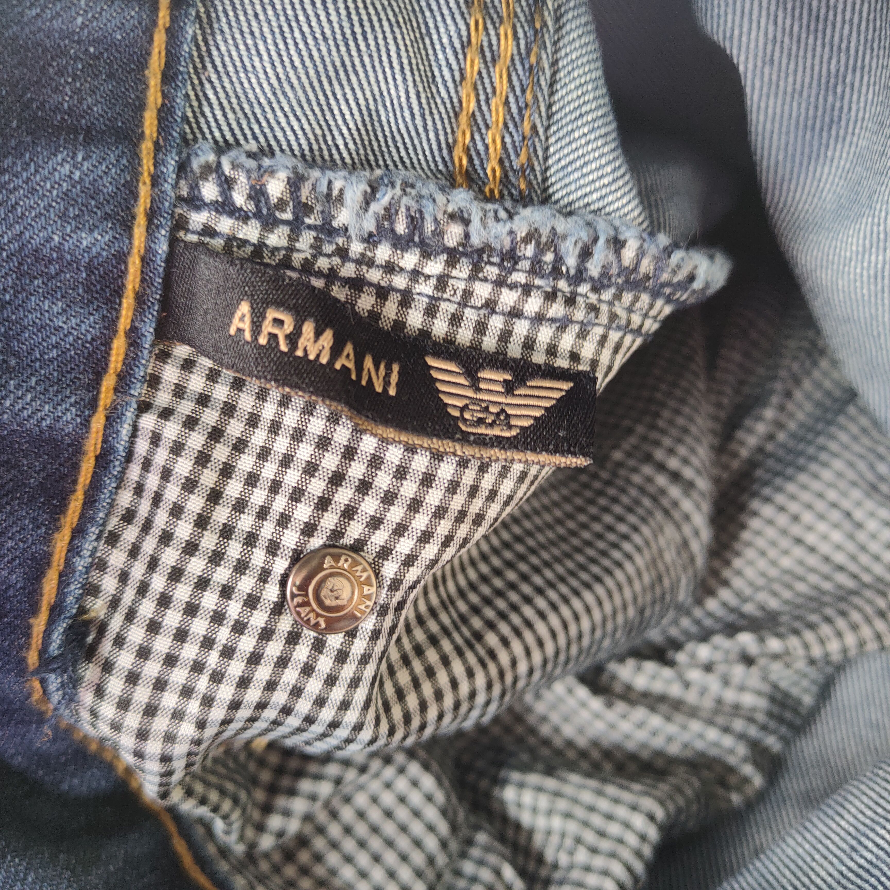 Armani × Jean × Vintage VINTAGE ARMANI FADED DISTRESSED JEANS DENIM PANTS Size US 31 - 11 Thumbnail