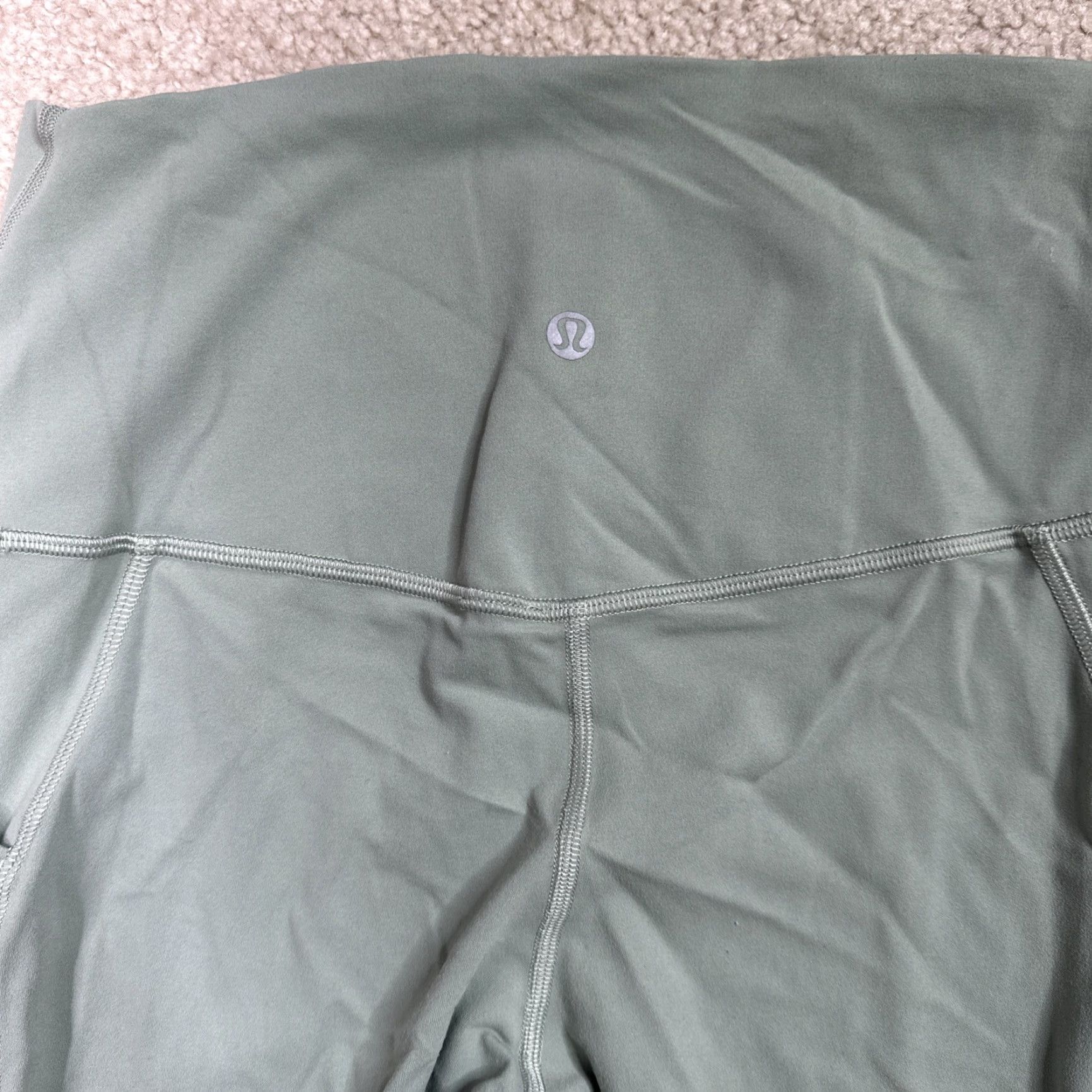 Lululemon Lululemon Align Leggings Ice Green Pockets Size 6 Women Yoga High Rise 25" A2W Size 28" / US 6 / IT 42 - 5 Thumbnail