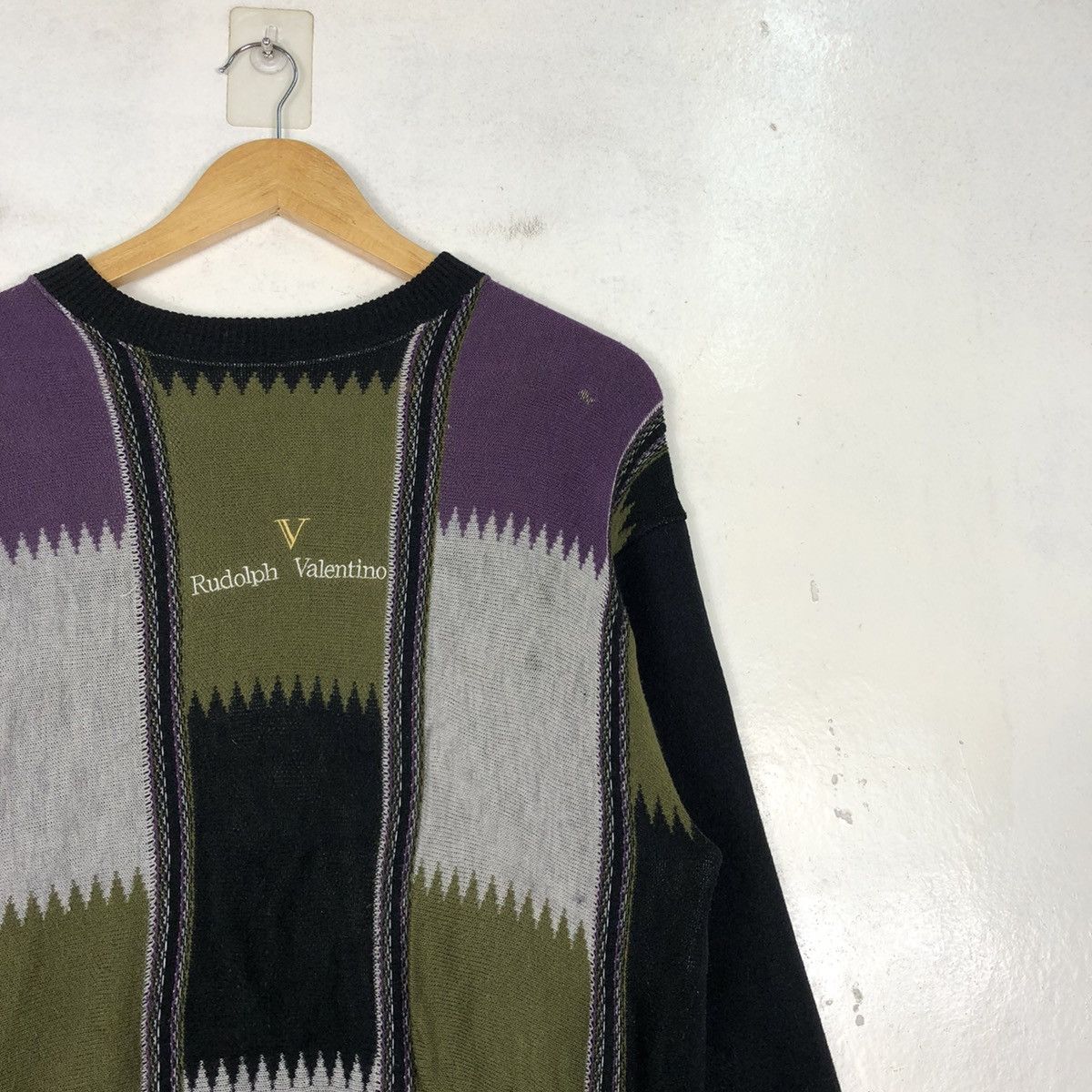 Vintage Vintage Rudolf Valentino Sweatshirt Size US M / EU 48-50 / 2 - 5 Thumbnail