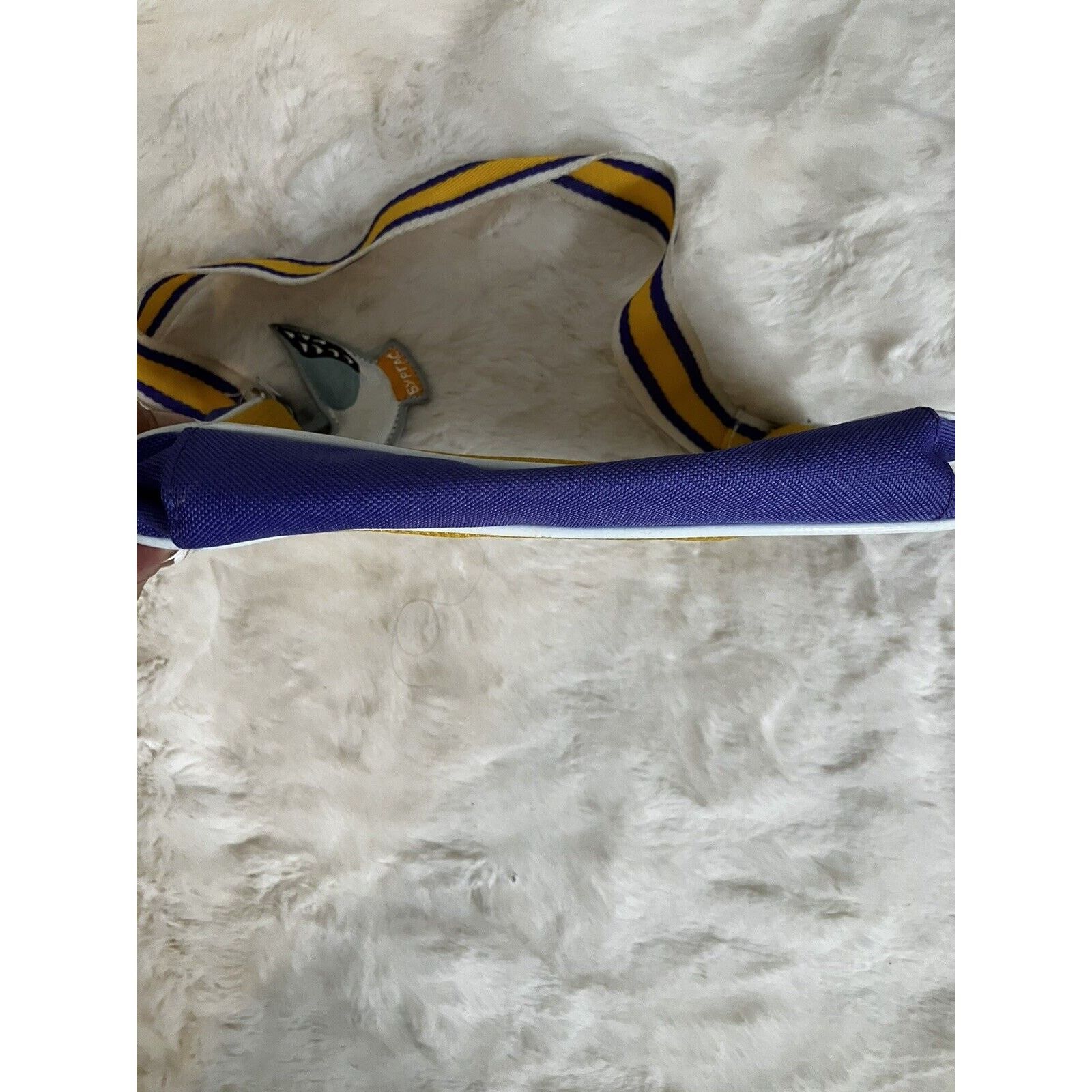 NBA Los Angeles Lakers Purse Casual game basketball LA y2k Size ONE SIZE - 7 Thumbnail