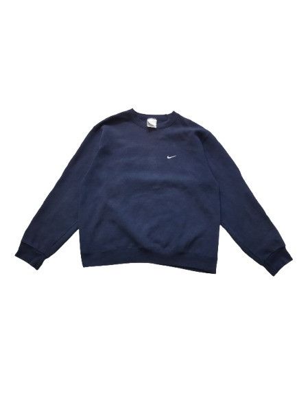 Nike Vintage Nike Small Embroidered Swoosh Cewneck Size US L / EU 52-54 / 3 - 1 Thumbnail