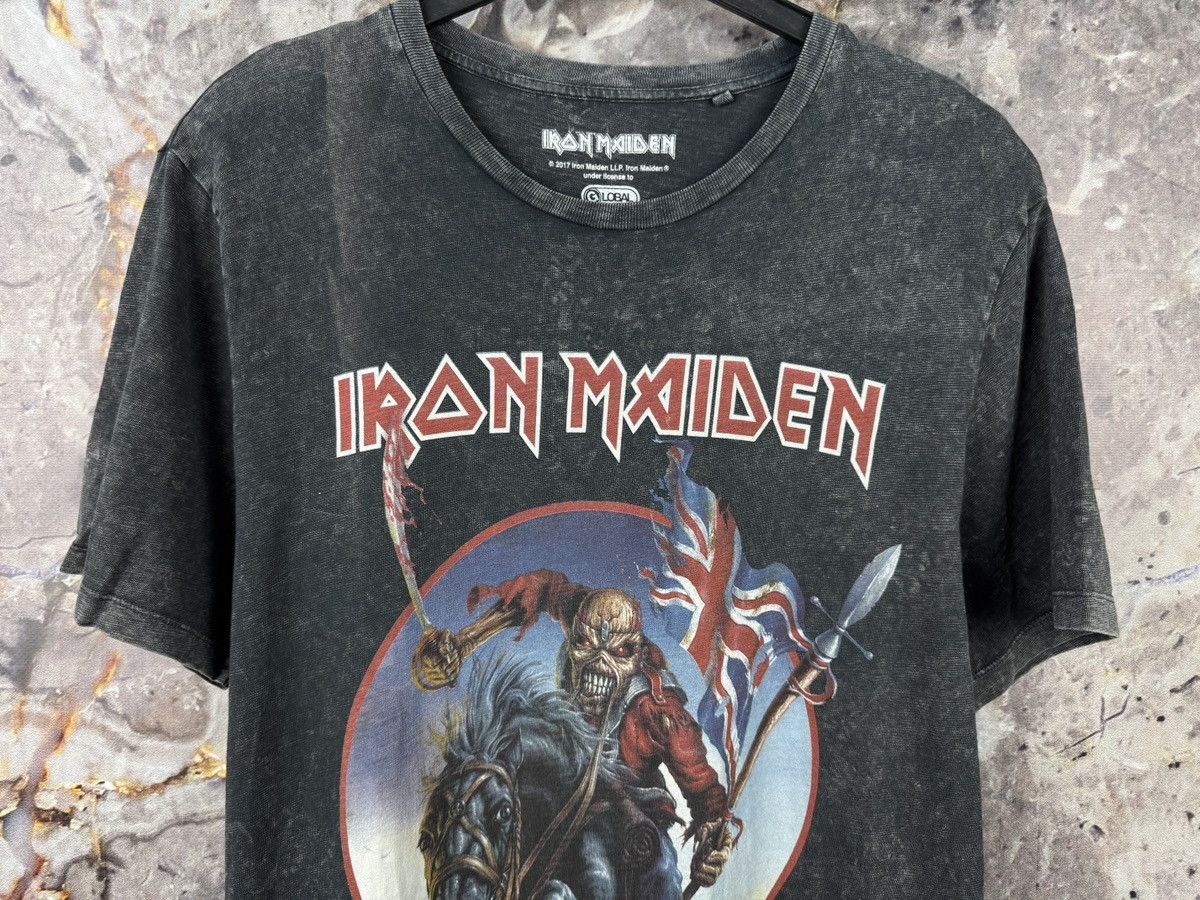 Iron Maiden Men’s Iron Maiden 2017 T-Shirt Music Rock Band Size Large Size US L / EU 52-54 / 3 - 3 Thumbnail