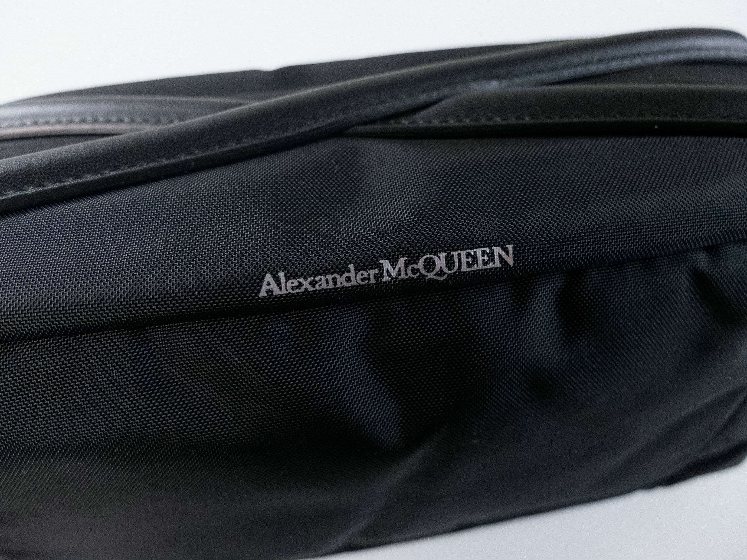 Alexander McQueen ALEXANDER MCQUEEN Harness black nylon toiletry bag clutch q Size ONE SIZE - 5 Thumbnail