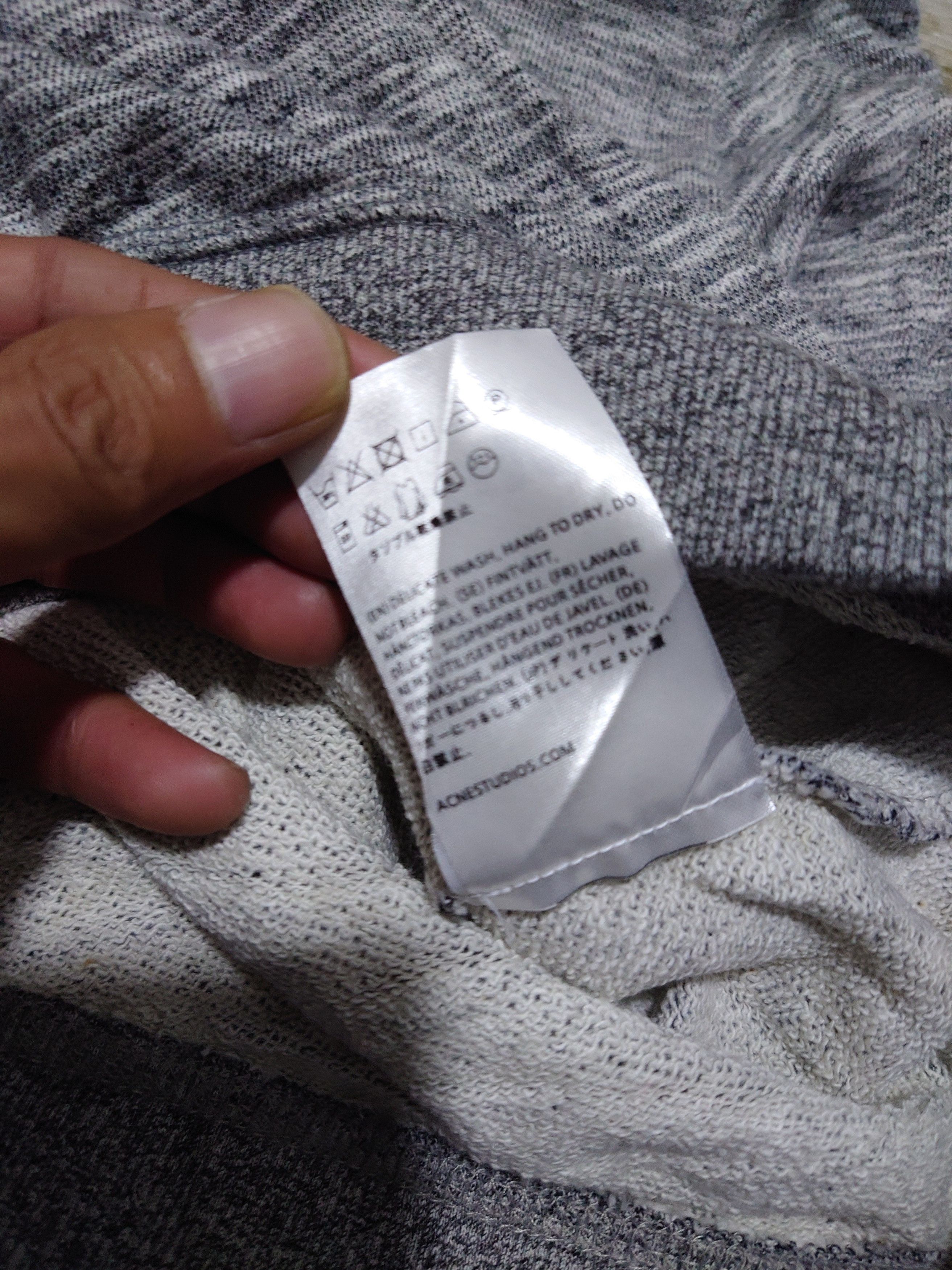 Acne Studios Acne Studios Gray Joghy Cropped Logo Hoodie Size L / US 10 / IT 46 - 6 Thumbnail