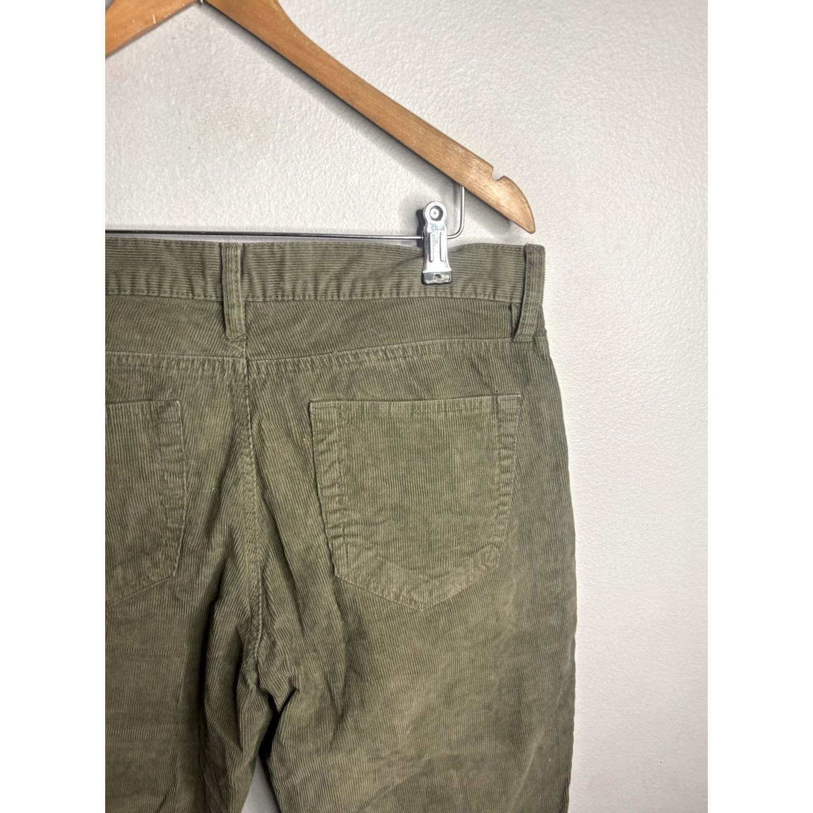Banana Republic Banana Republic Pants Mens 34x32 Green Corduroy Straight Leg 5 Pocket Casual Size US 34 / EU 50 - 2 Thumbnail