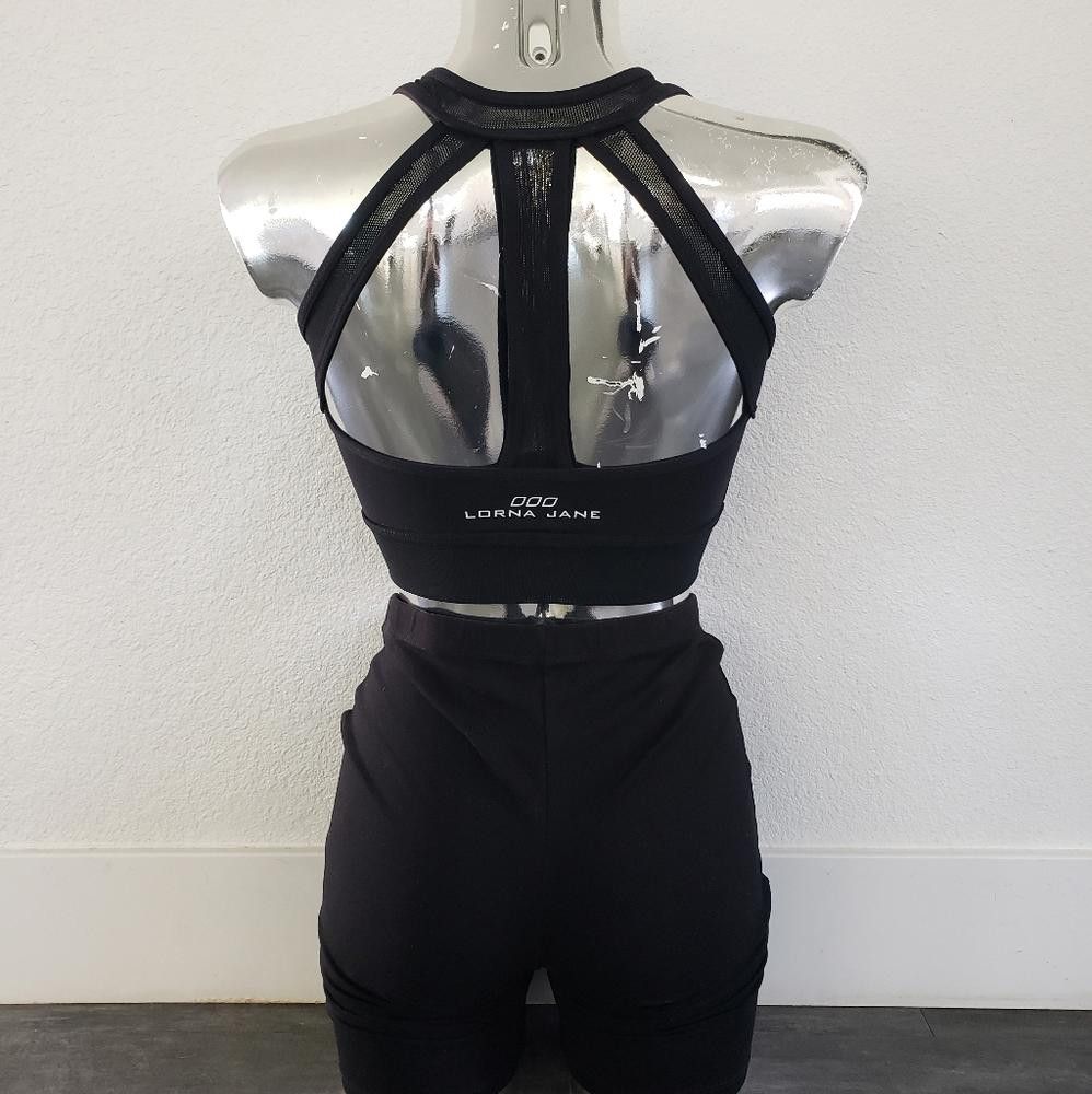 Designer Black High Neck Lorna Jane Longline Sport Bra Size ONE SIZE - 2 Thumbnail