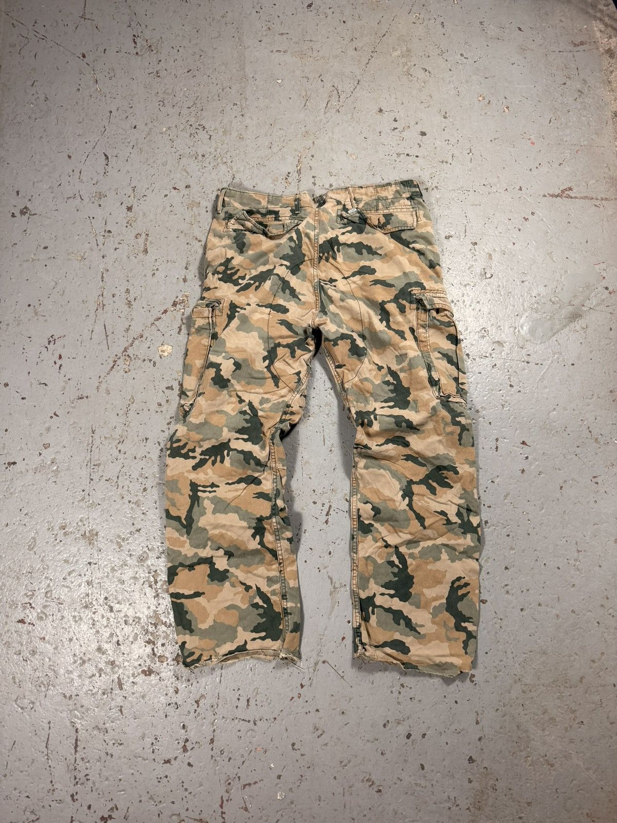 Levi's Vintage Levis Cargo Camo Pants Size US 34 / EU 50 - 6 Thumbnail