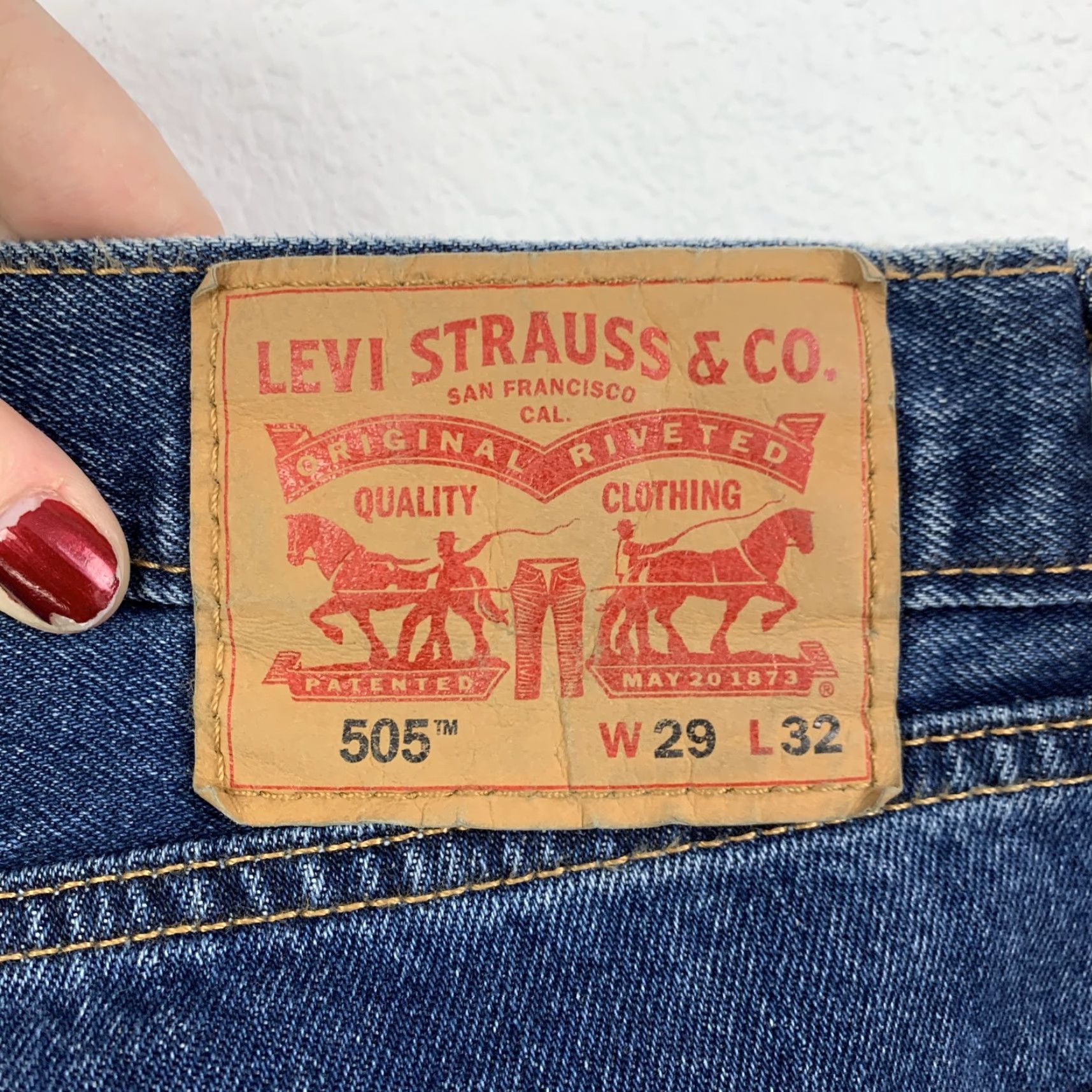 Levi's Levi's 505 Regular Fit Jeans Men 29 x 32 Dark Wash Straight Leg Denim 5-Pocket Levis 500 Series Vintage No Size US 29 - 5 Thumbnail