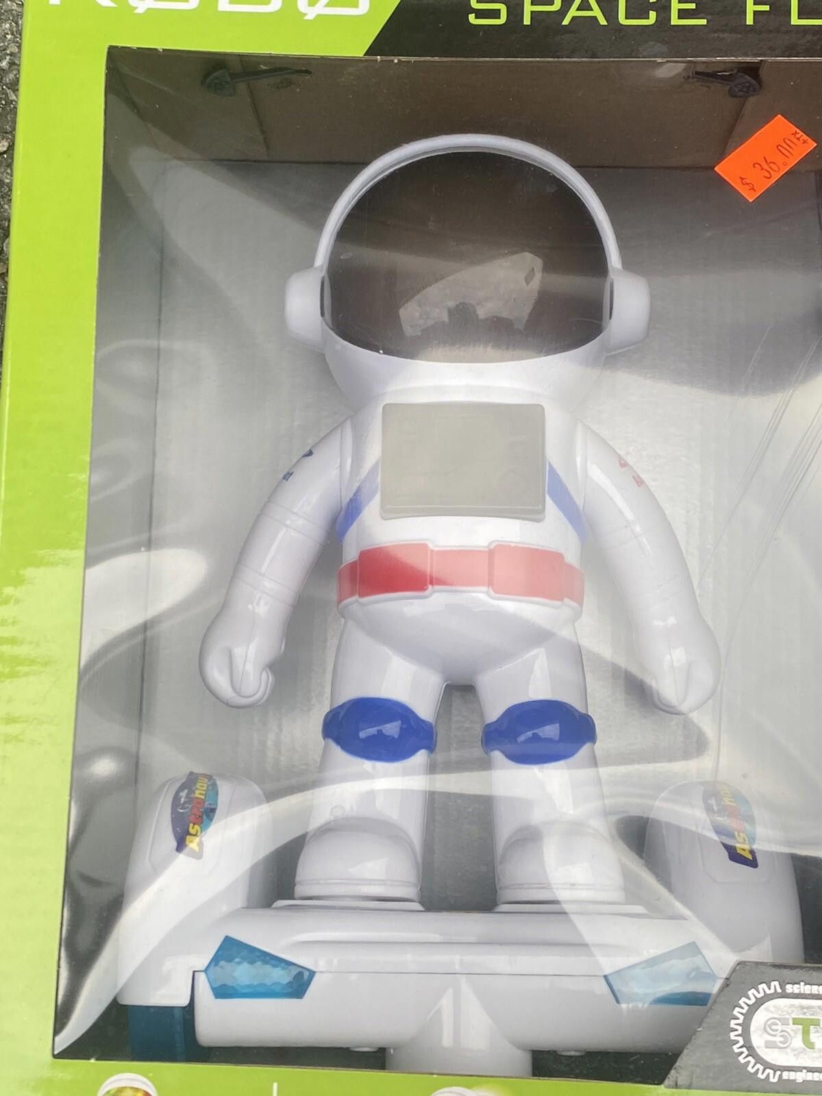 Stampd VIVITAR Robo Light Up Space Flyer Music, Bump N Go, Light Up Size ONE SIZE - 3 Thumbnail