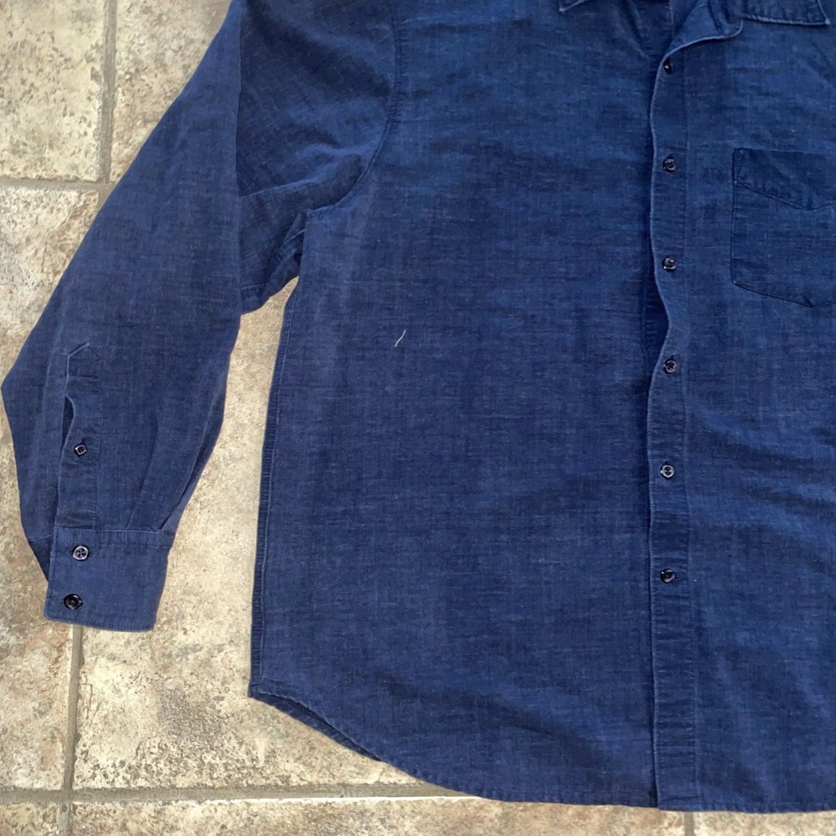 Guess VINTAGE Guess Linen Blend Button Down Shirt Adult XL Blue Size US XL / EU 56 / 4 - 3 Thumbnail