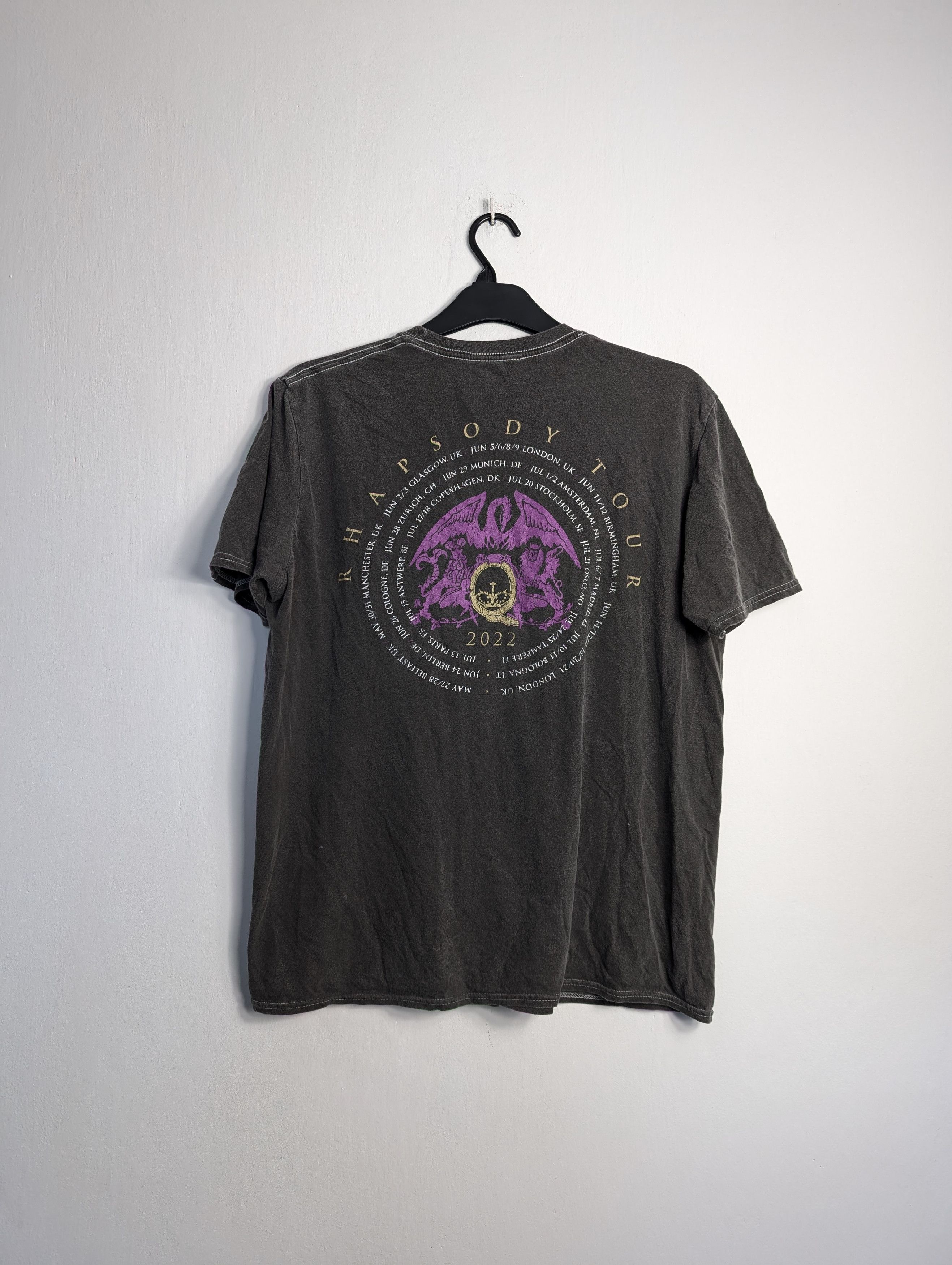 Band Tees Queen + Adam Lambert Rhapsody Tour 2022 Band T-Shirt Merch Size US L / EU 52-54 / 3 - 4 Thumbnail
